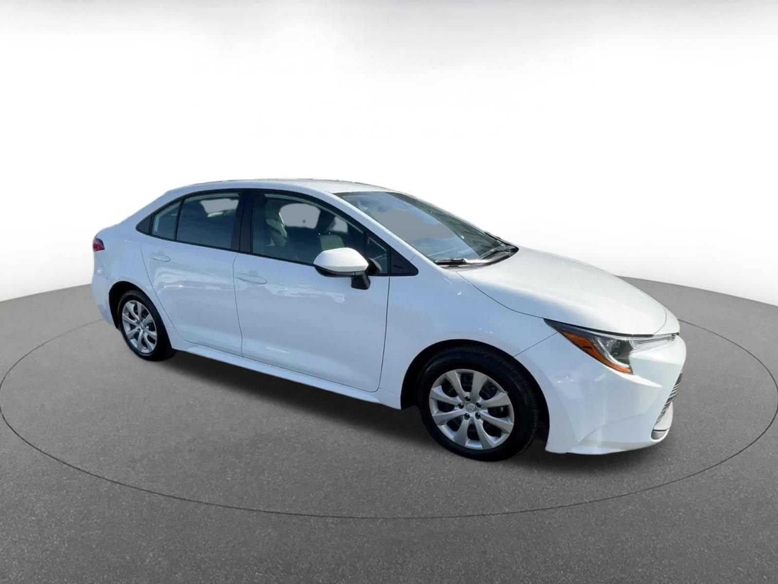 Thumbnail: 2025 Toyota Corolla - 2