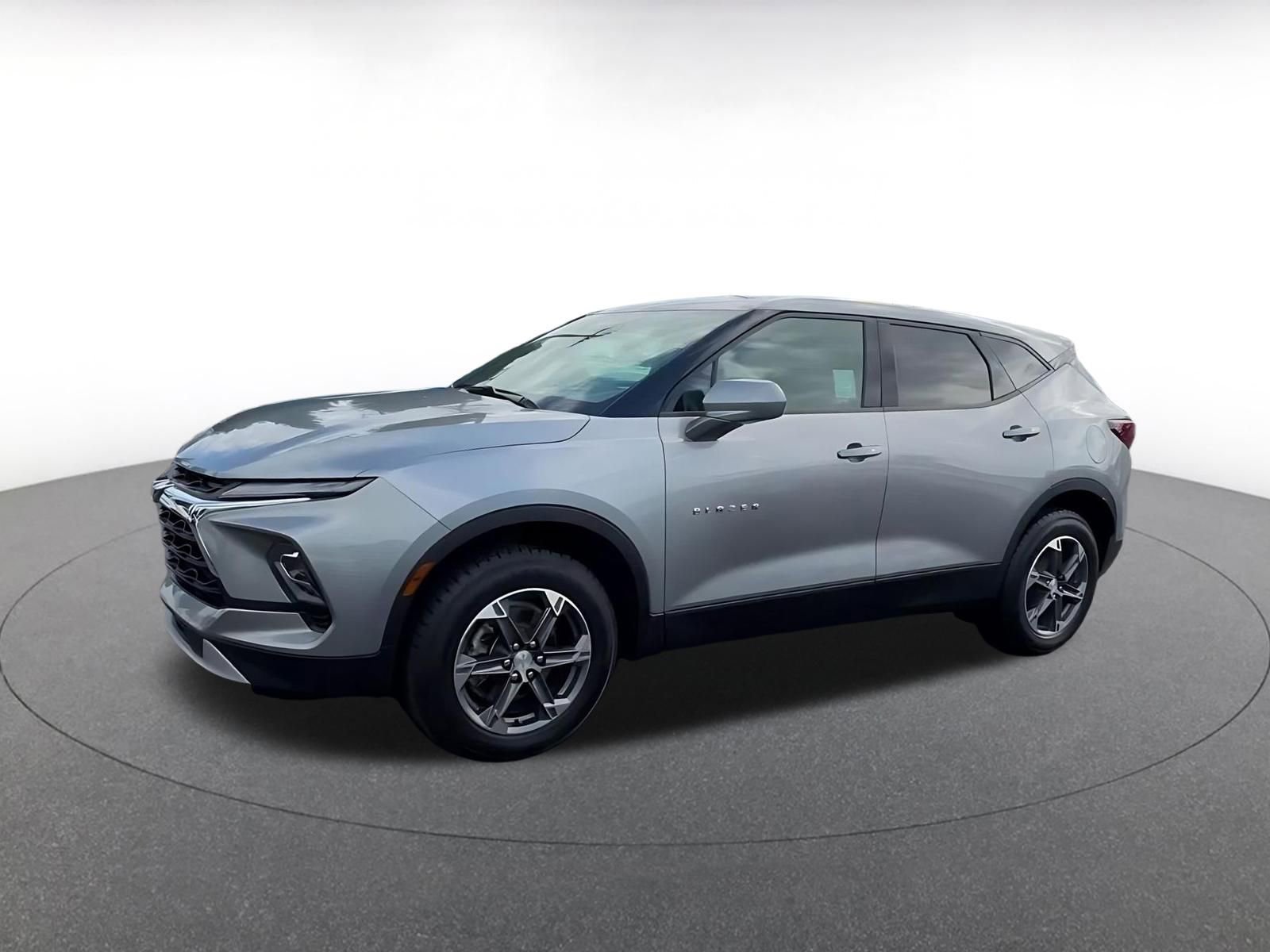 Thumbnail: 2025 Chevrolet Blazer - 8