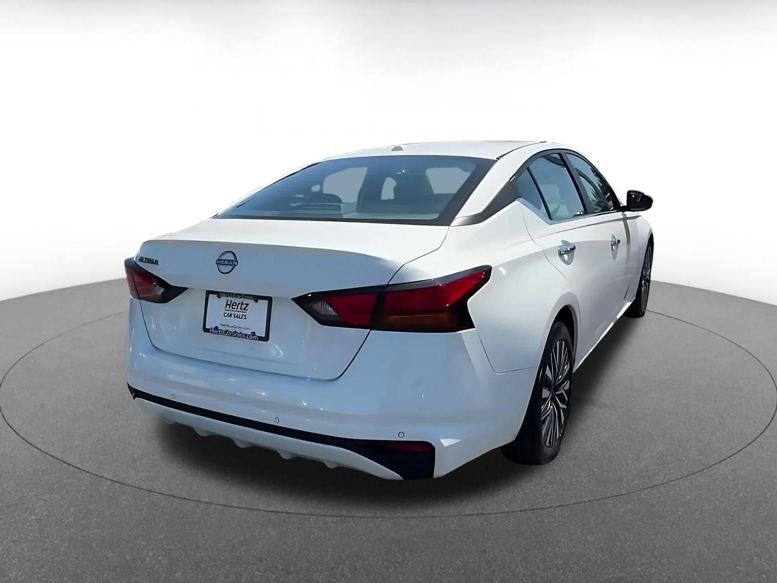 Thumbnail: 2025 Nissan Altima - 13