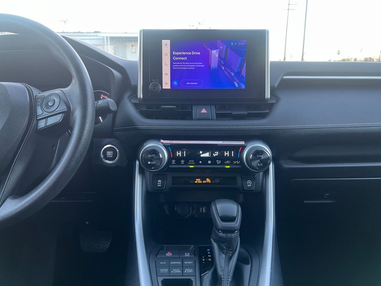 Thumbnail: 2025 Toyota RAV4 - 18