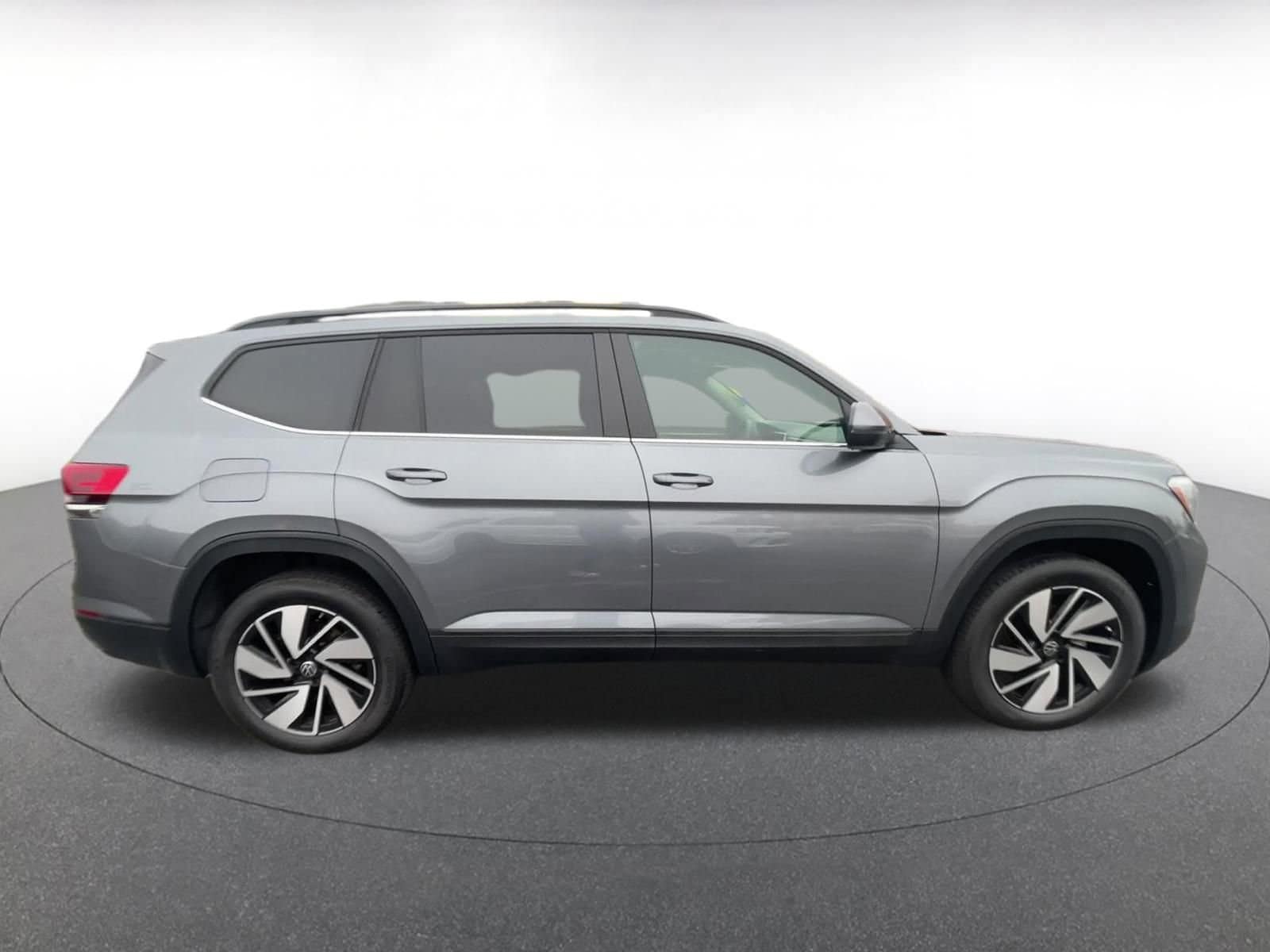 Thumbnail: 2025 Volkswagen Atlas - 16