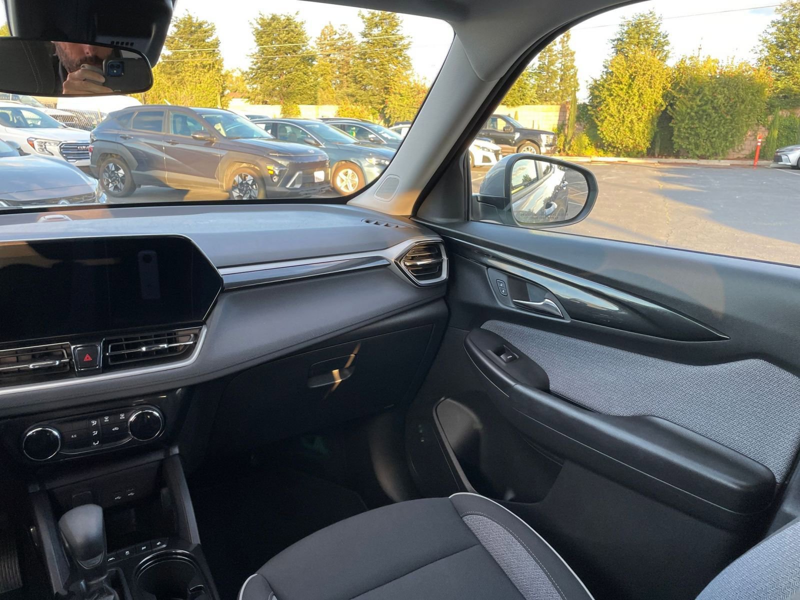 Thumbnail: 2025 Chevrolet TrailBlazer - 29