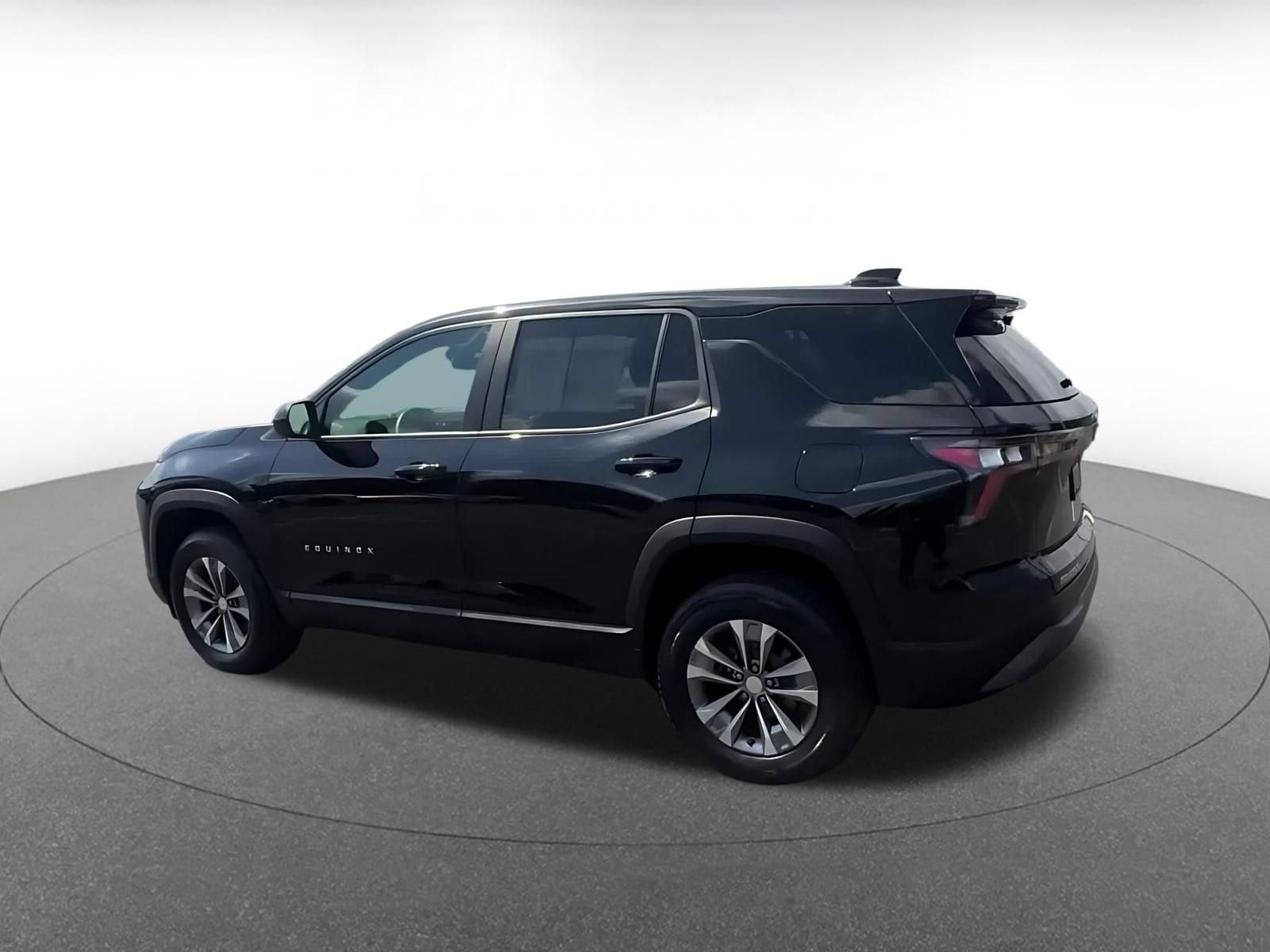 Thumbnail: 2025 Chevrolet Equinox - 9