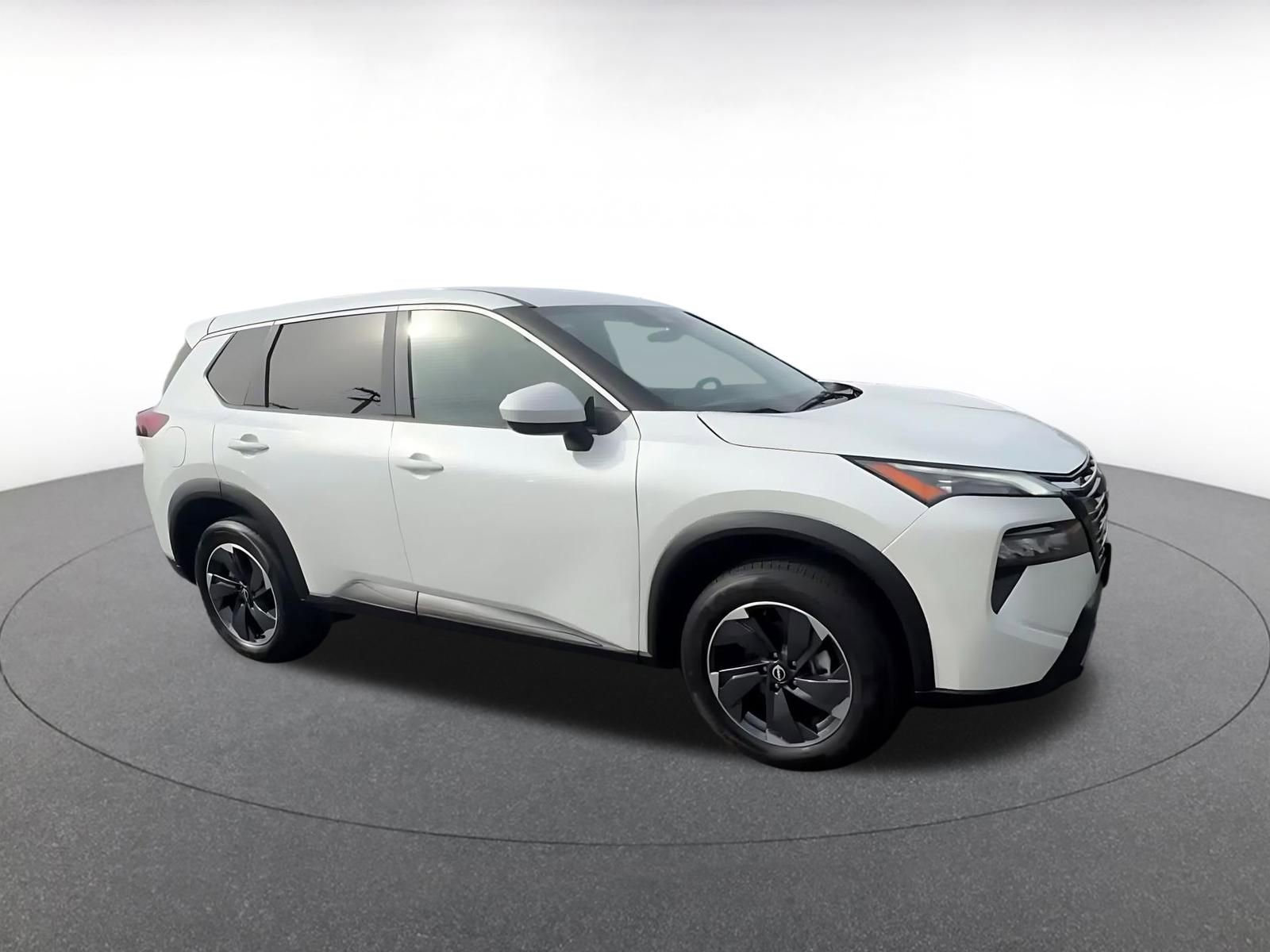 Thumbnail: 2025 Nissan Rogue - 2