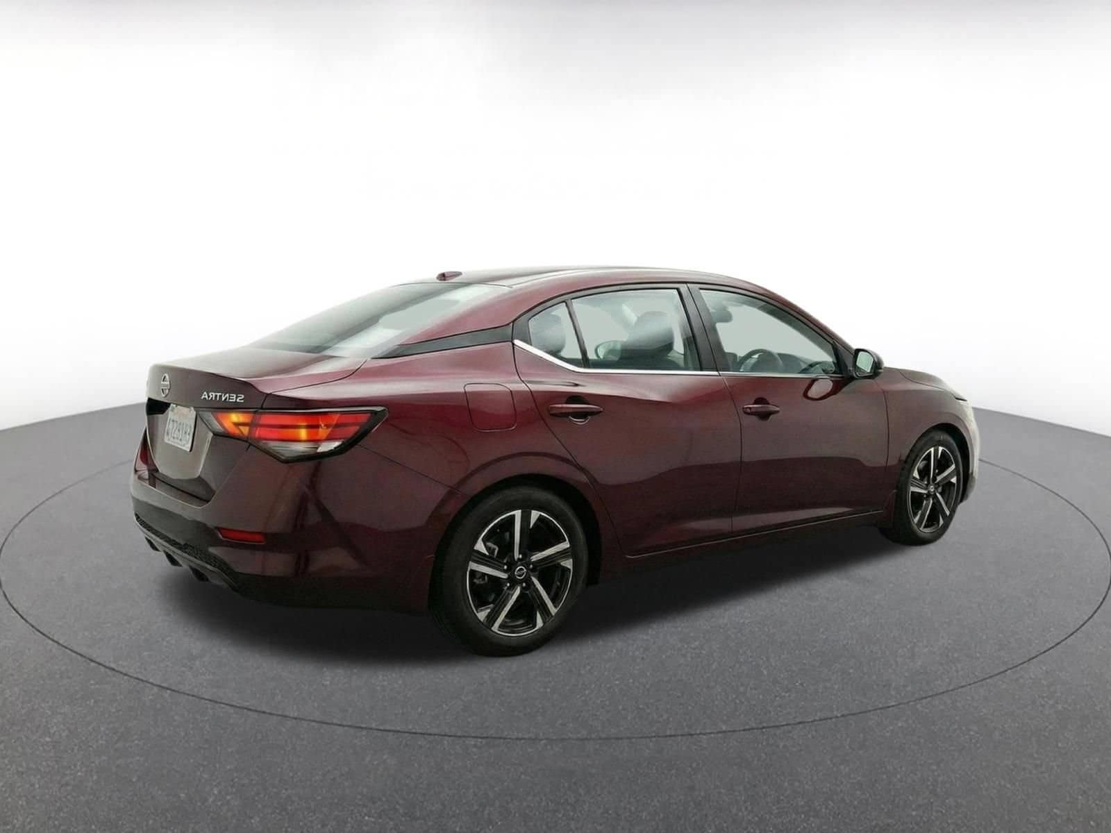 Thumbnail: 2025 Nissan Sentra - 11