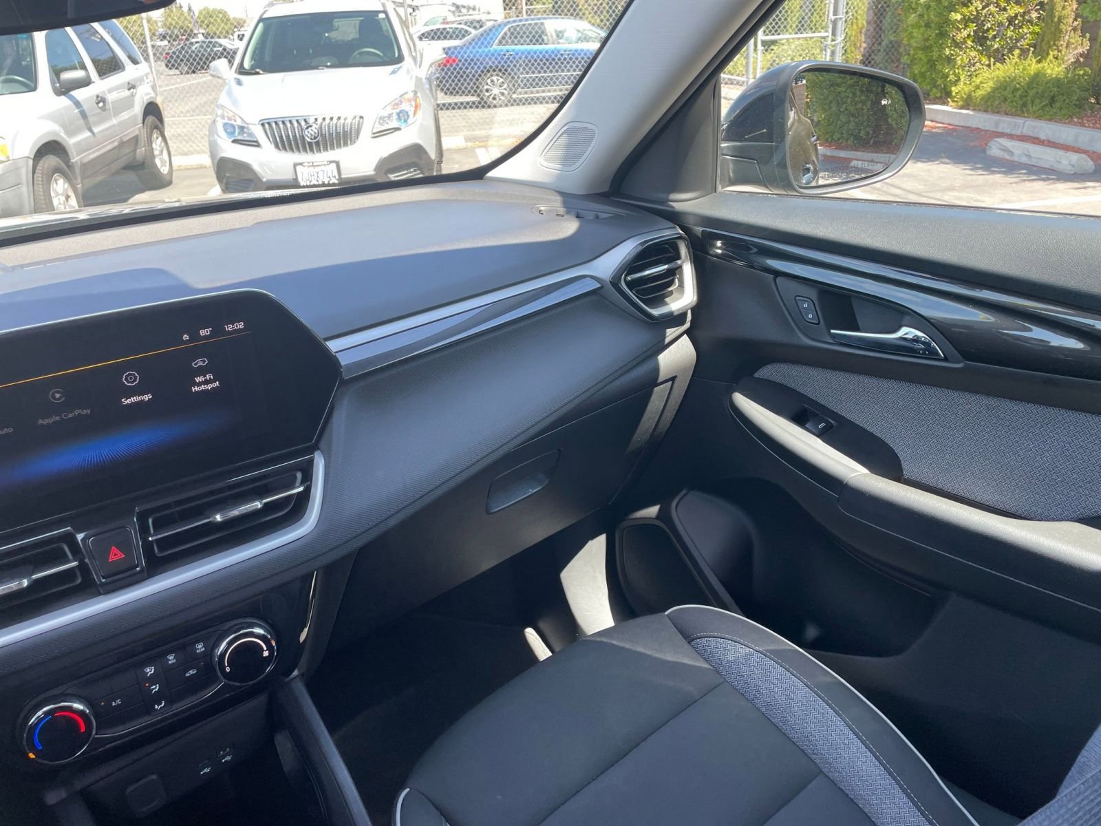 Thumbnail: 2024 Chevrolet TrailBlazer - 29