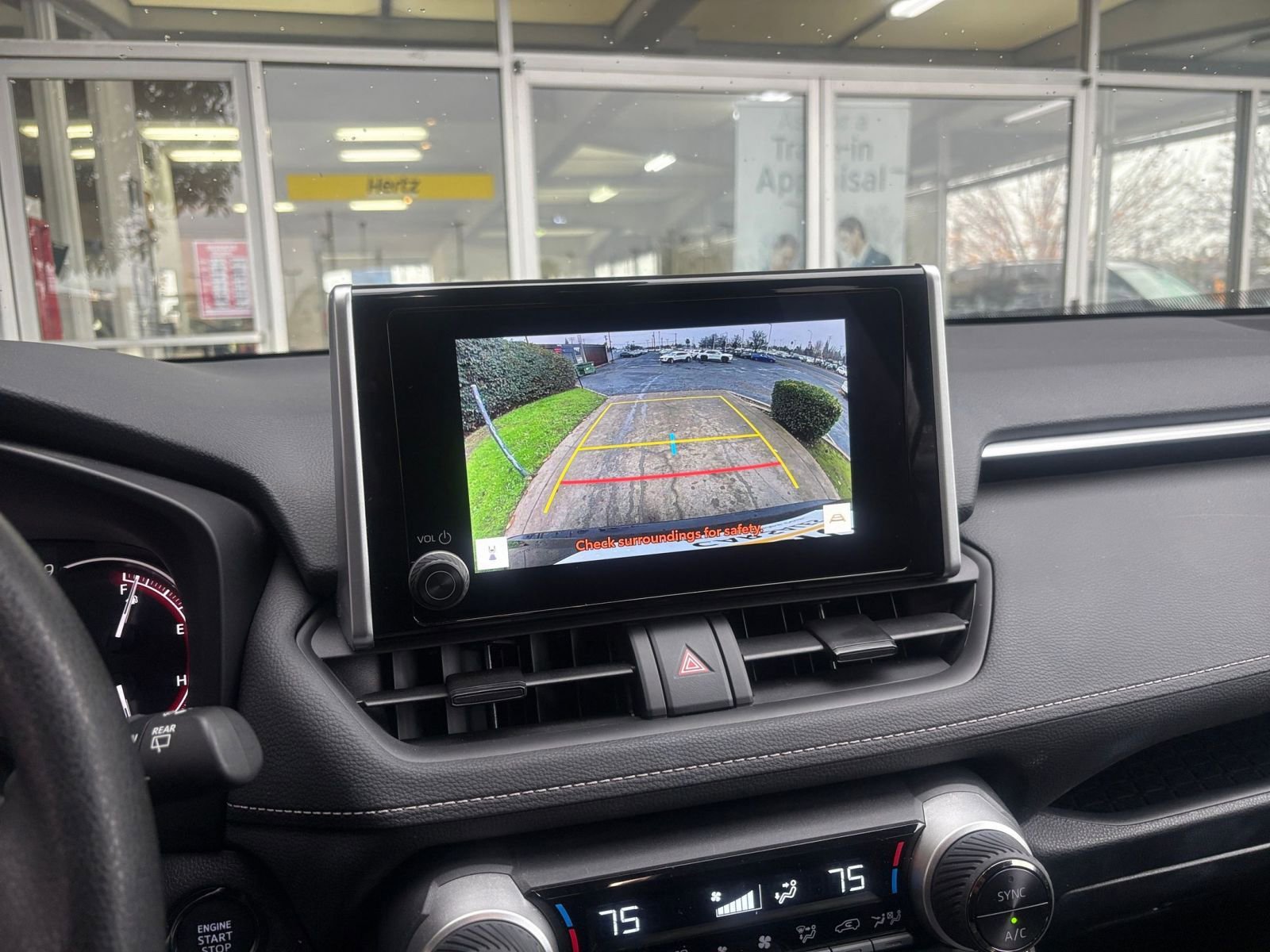 Thumbnail: 2025 Toyota RAV4 - 17