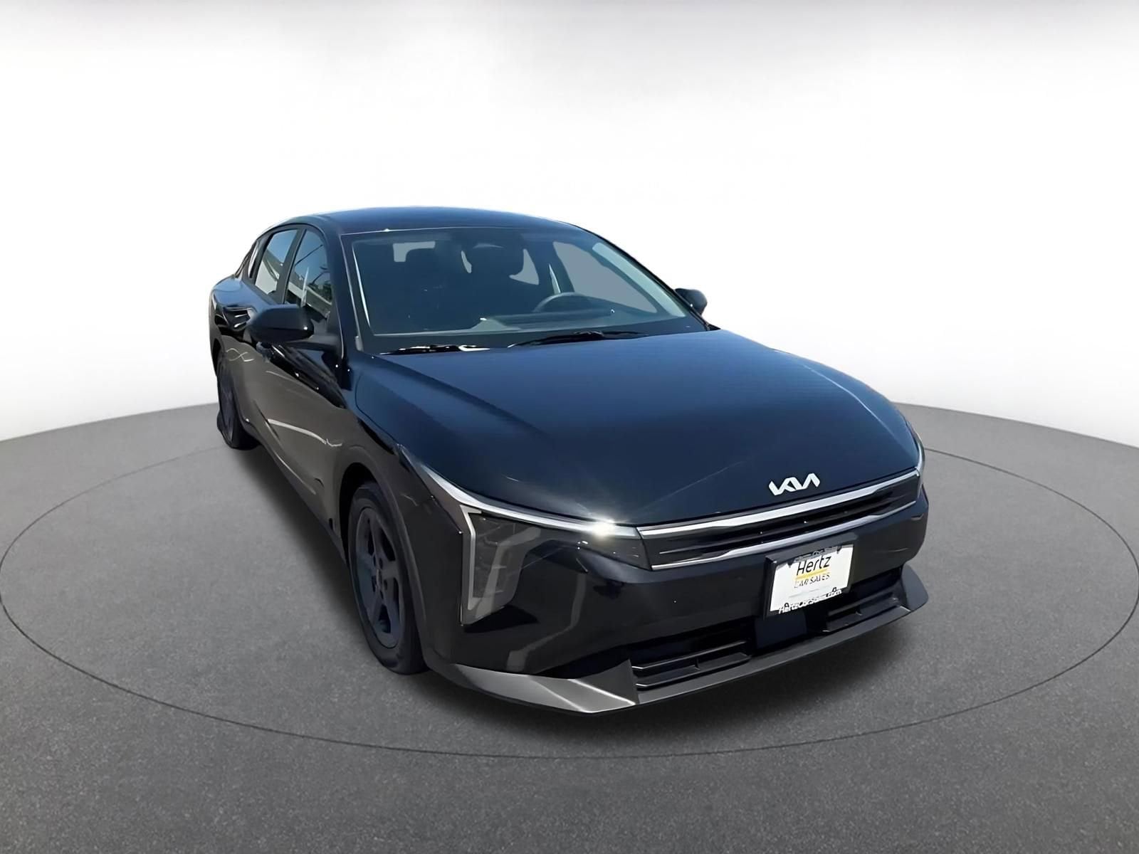 Thumbnail: 2025 Kia K4 - 3