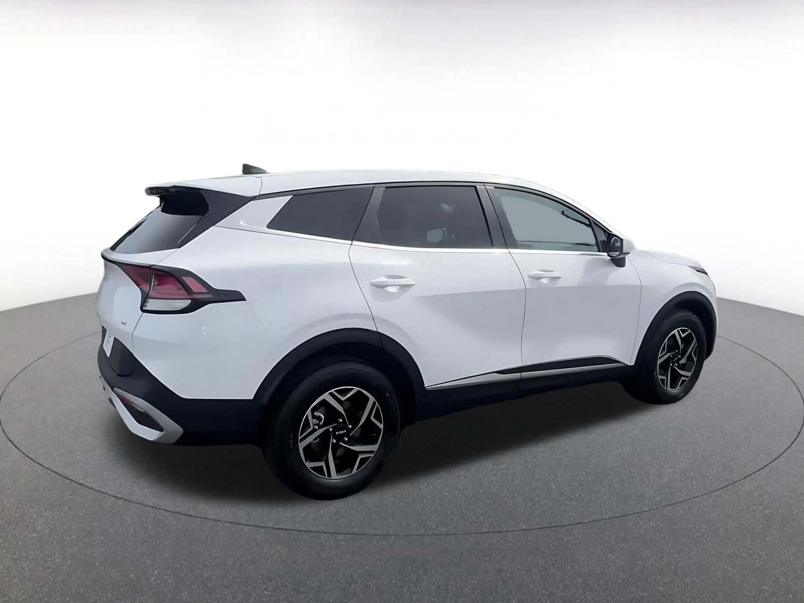 Thumbnail: 2025 Kia Sportage - 15