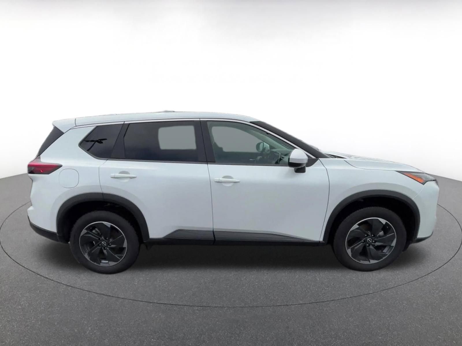 Thumbnail: 2025 Nissan Rogue - 16