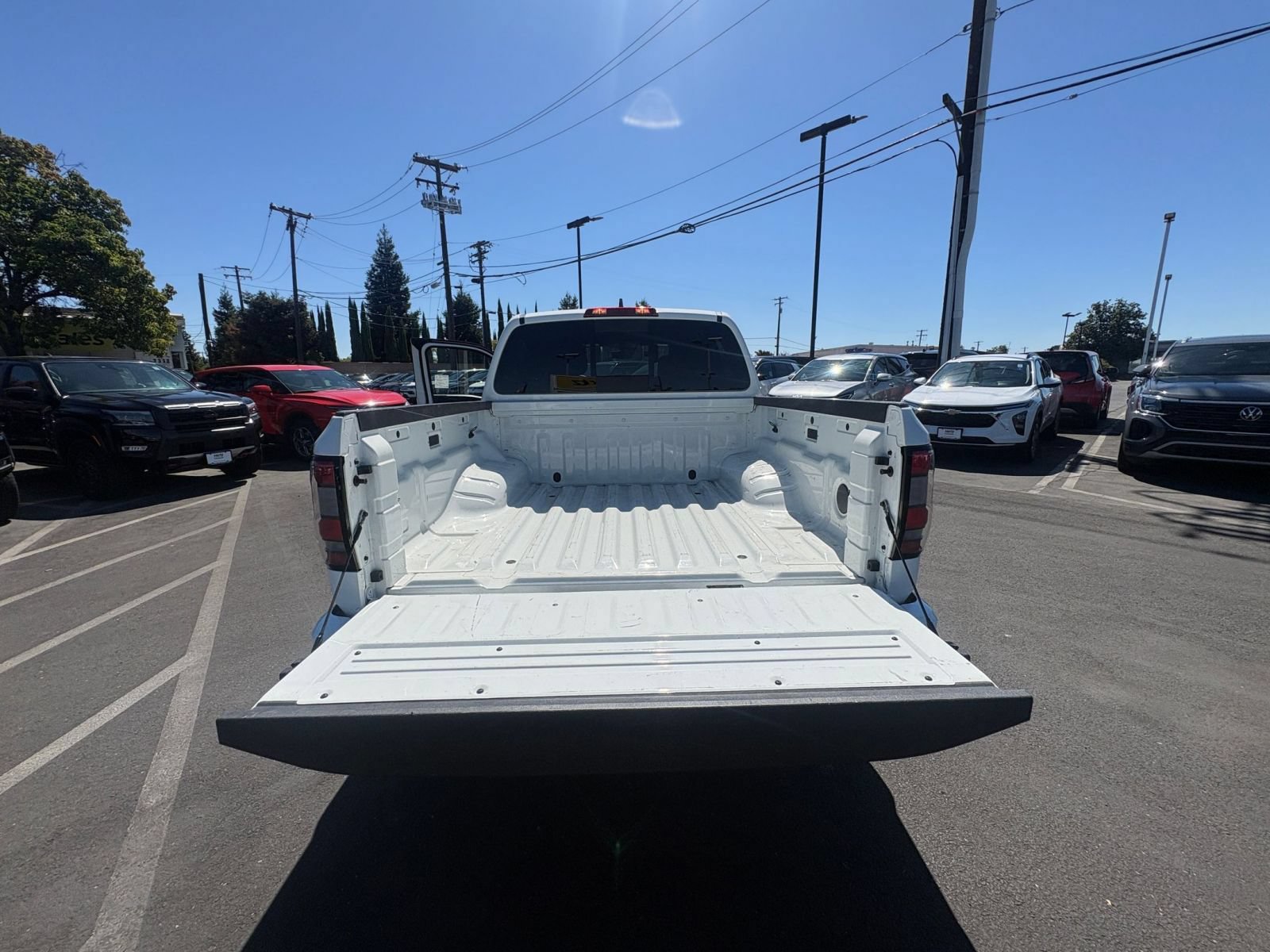 Thumbnail: 2026 Nissan Frontier - 30