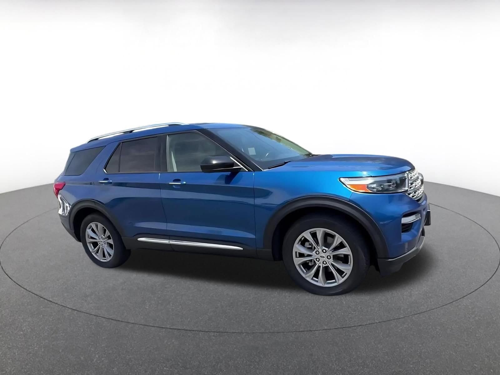 Thumbnail: 2023 Ford Explorer - 2