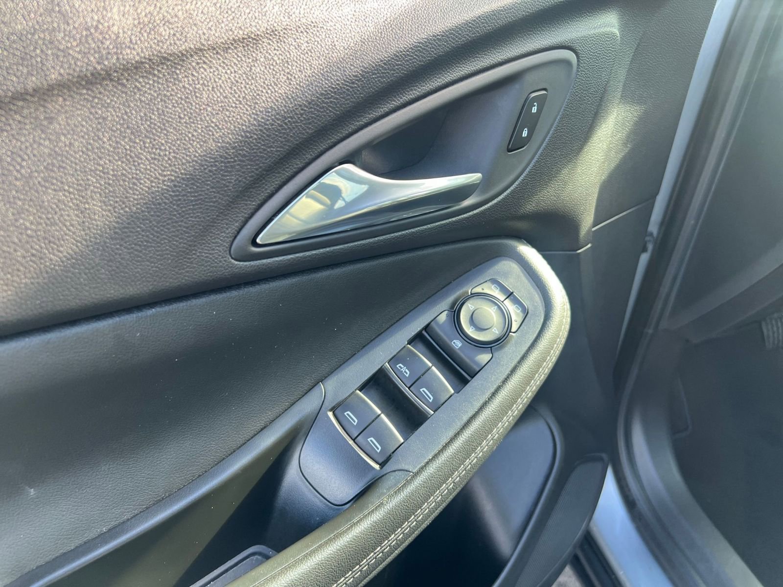 Thumbnail: 2025 Buick Encore GX - 20