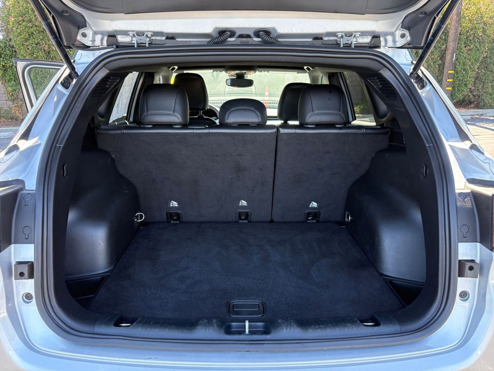 Thumbnail: 2025 Jeep Compass - 32