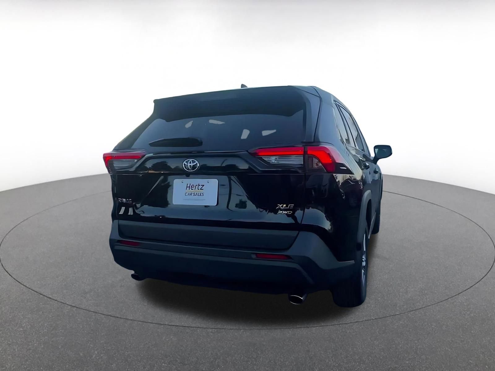 Thumbnail: 2025 Toyota RAV4 - 14