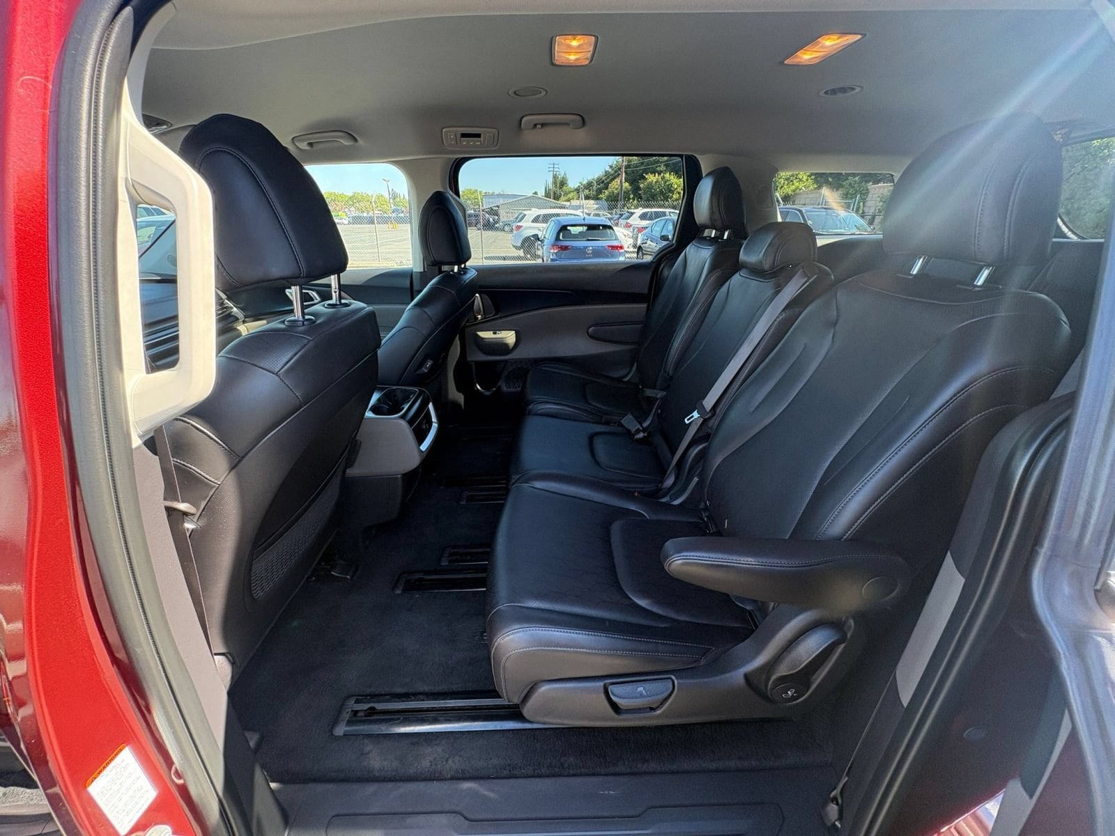 Thumbnail: 2026 Kia Carnival - 28
