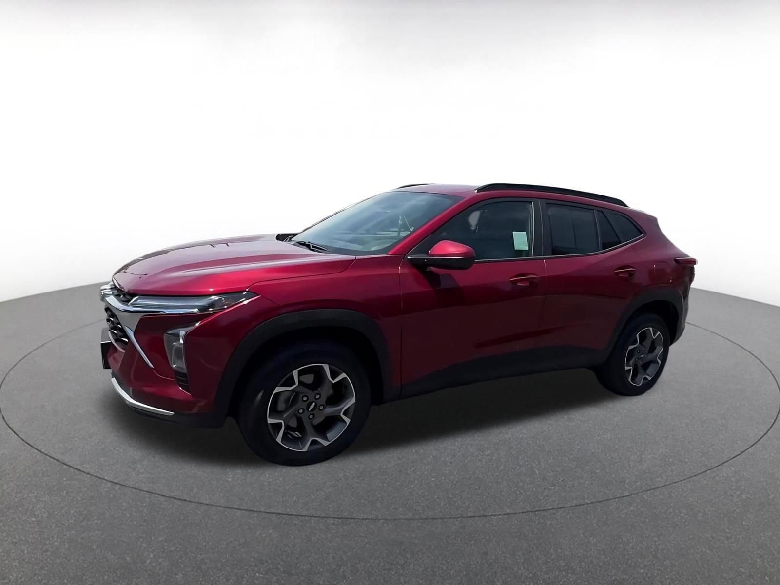 Thumbnail: 2025 Chevrolet Trax - 8