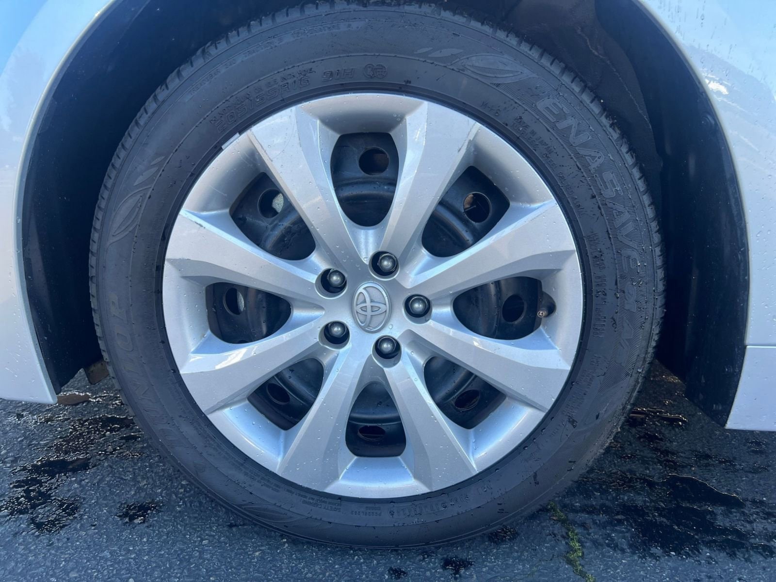 Thumbnail: 2025 Toyota Corolla - 30