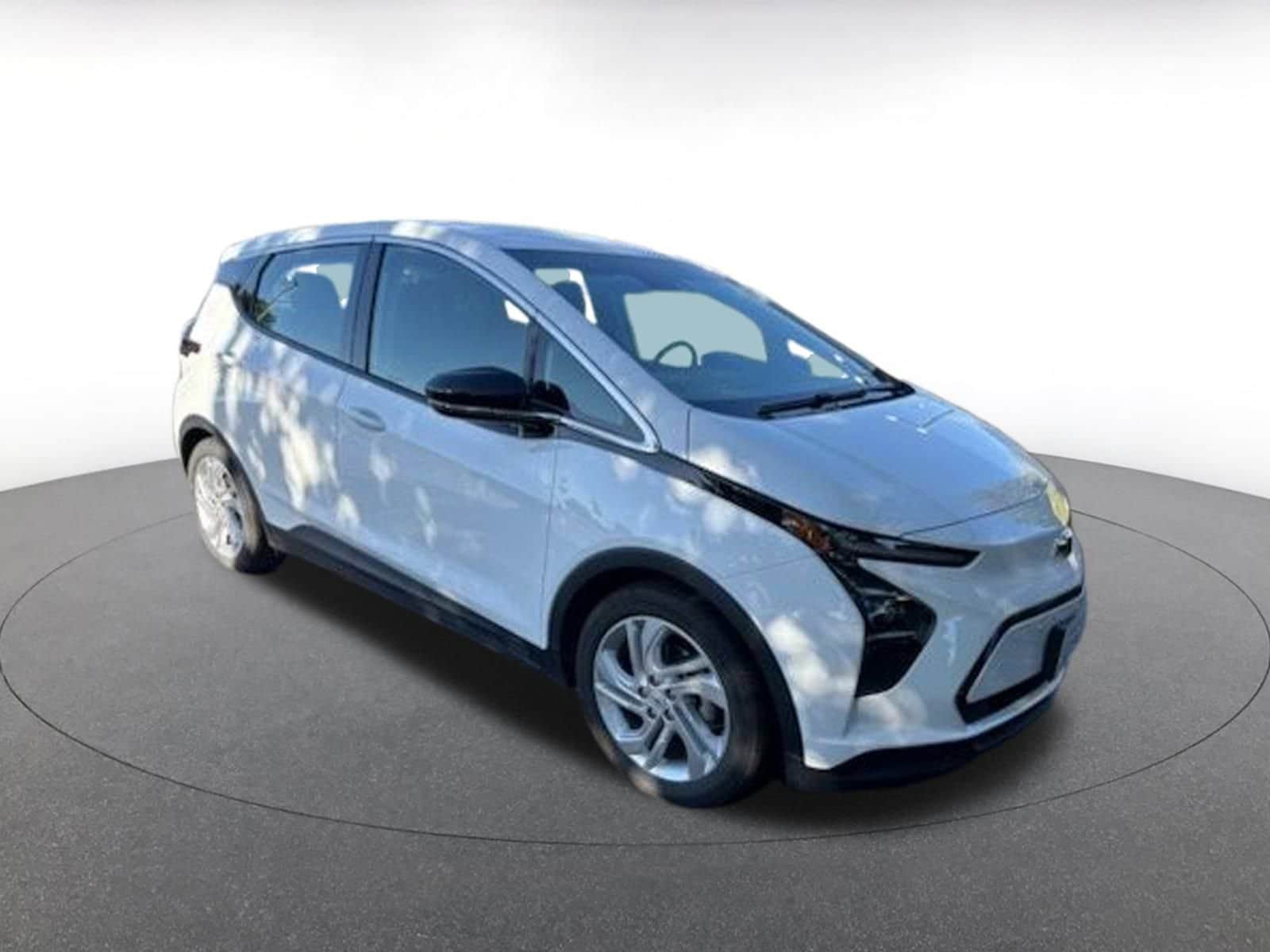 Thumbnail: 2023 Chevrolet Bolt EV - 1