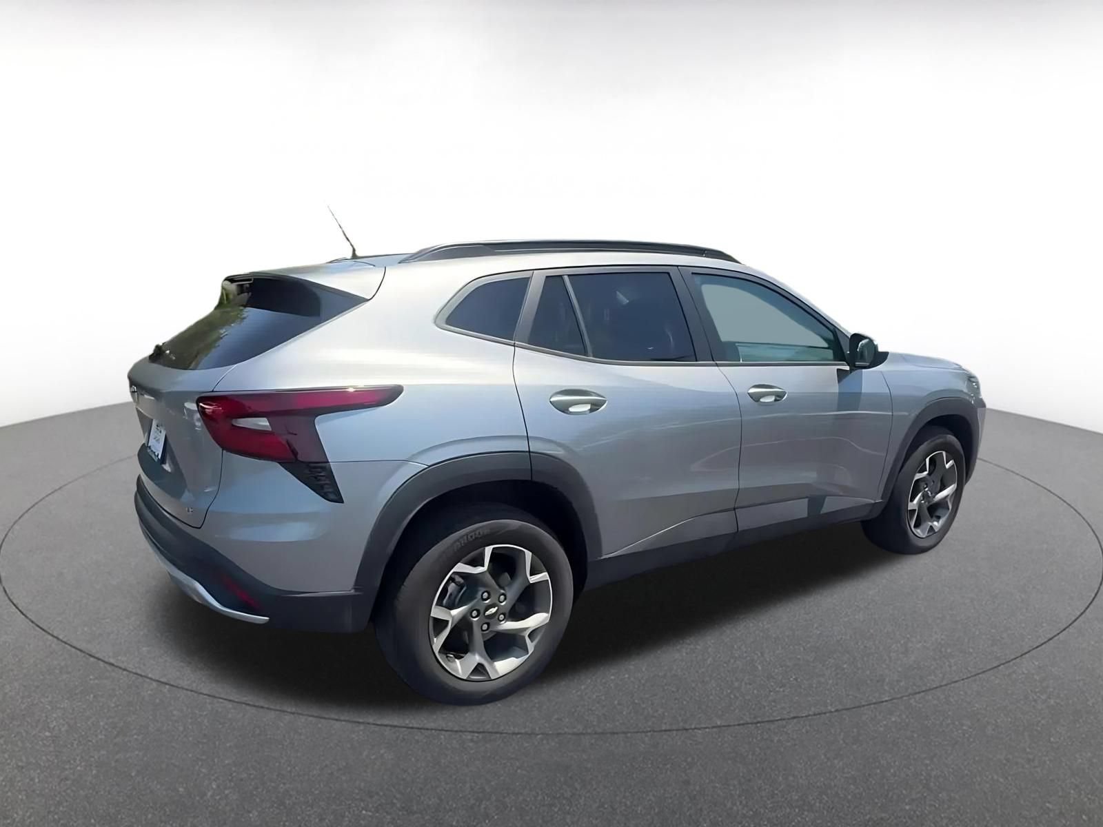 Thumbnail: 2025 Chevrolet Trax - 15