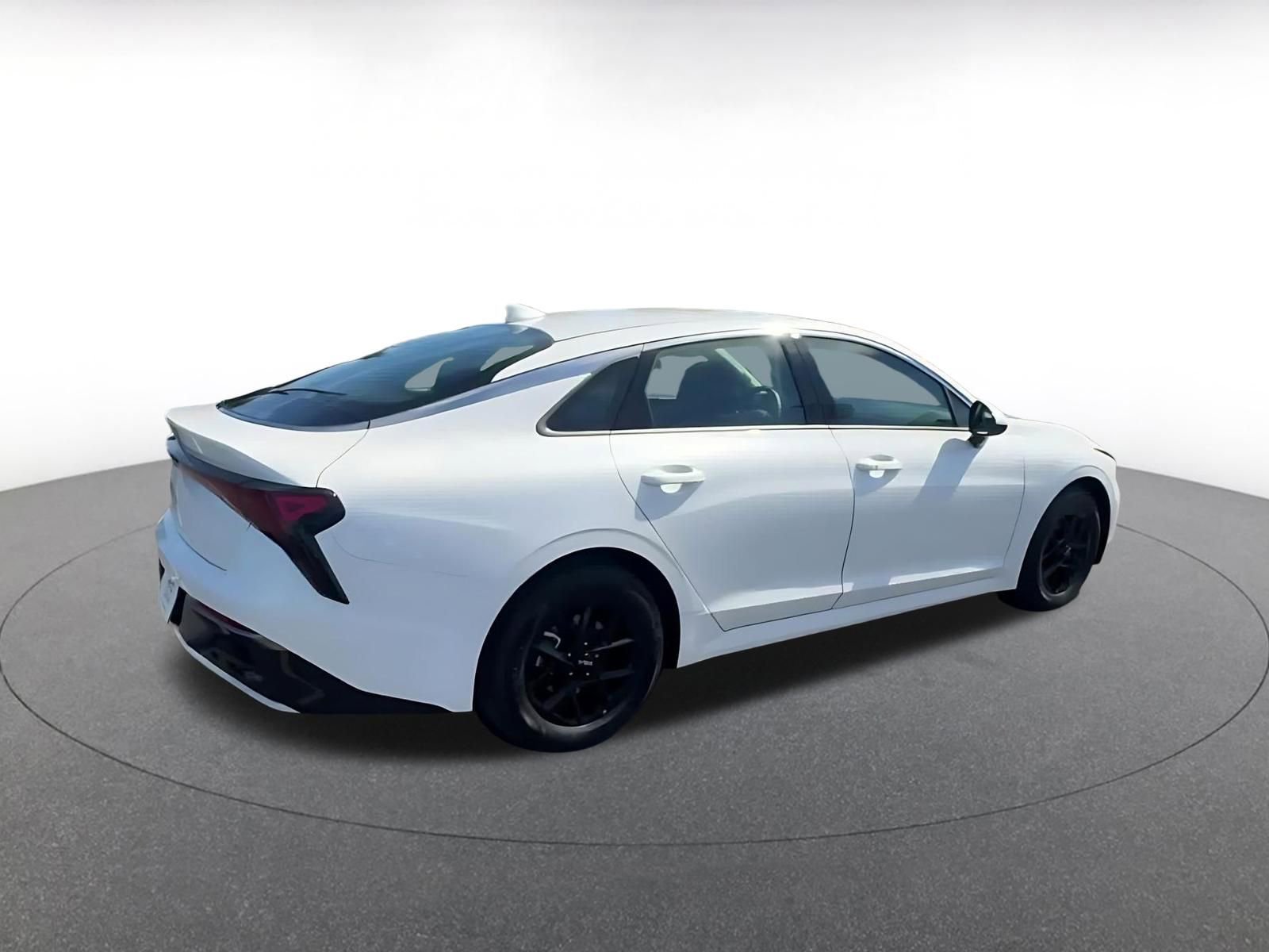Thumbnail: 2025 Kia K5 - 14