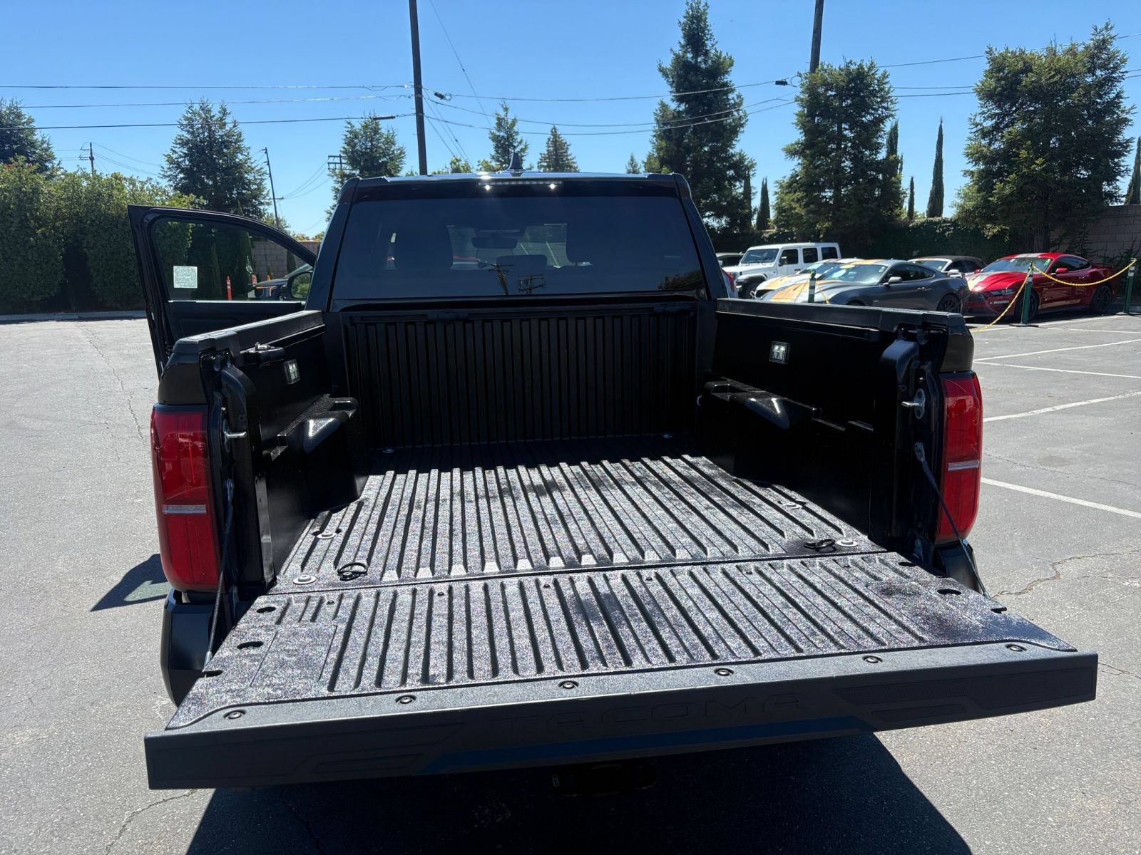 Thumbnail: 2025 Toyota Tacoma - 31