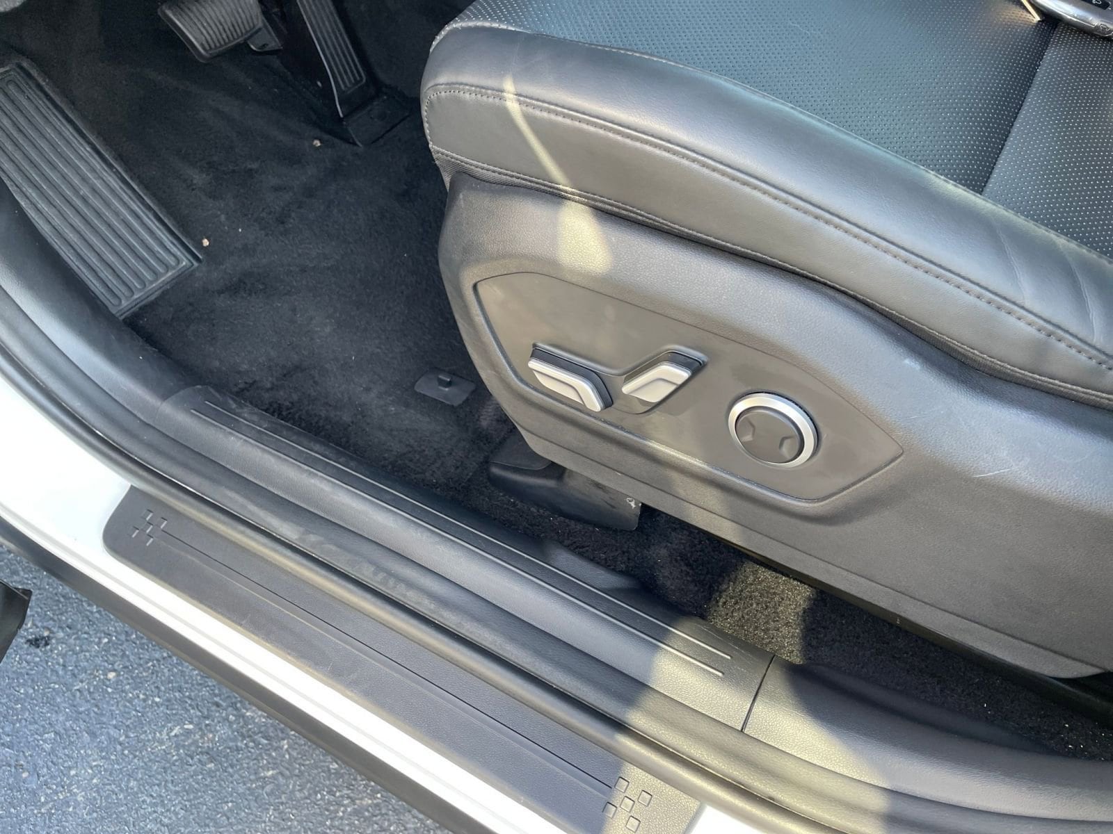 Thumbnail: 2025 Hyundai Santa Fe - 24