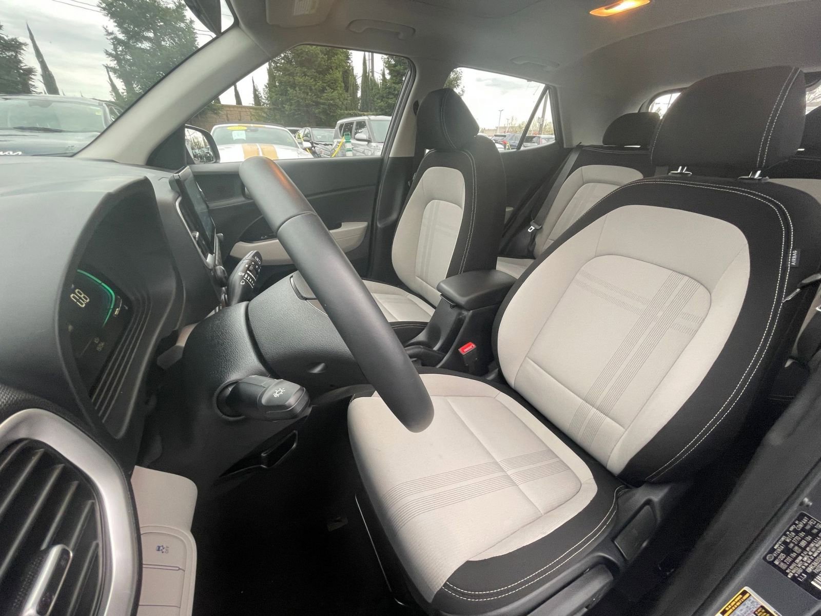 Thumbnail: 2025 Hyundai Venue - 31