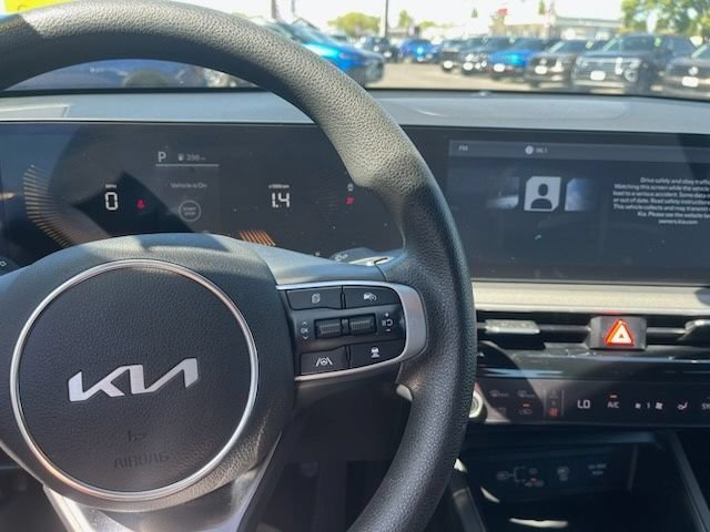 Thumbnail: 2025 Kia K5 - 25