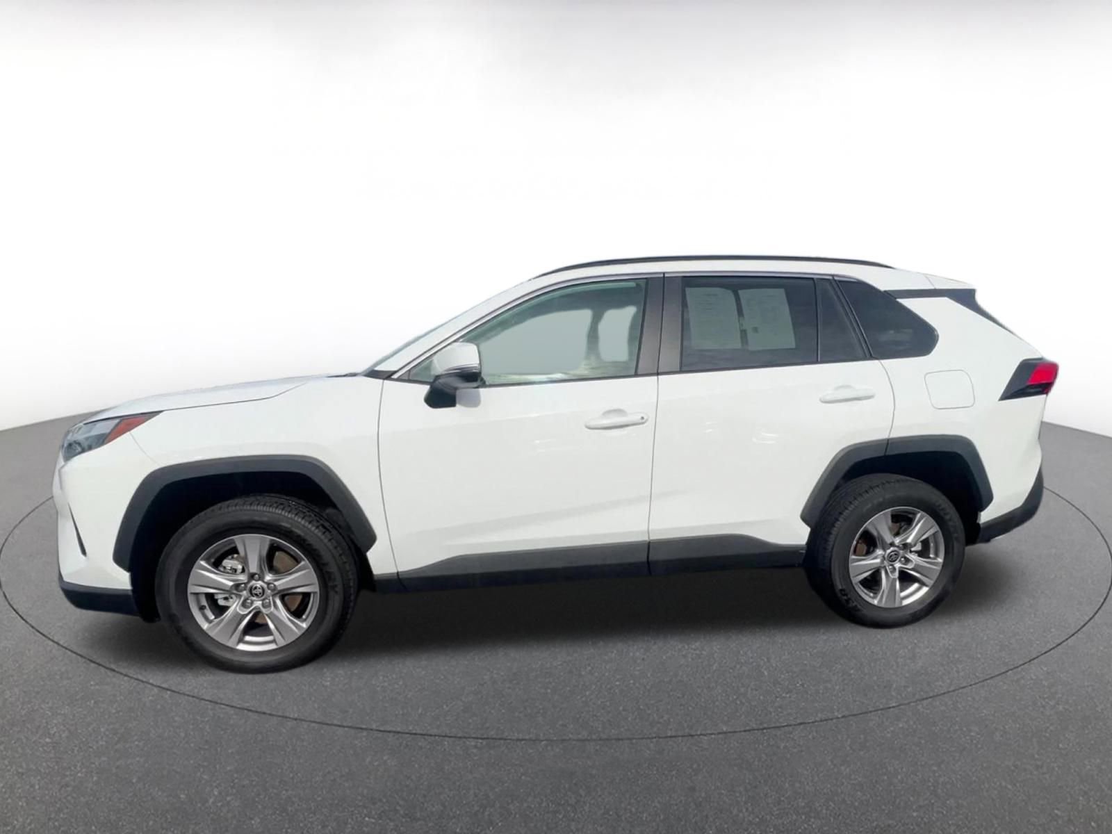 Thumbnail: 2025 Toyota RAV4 - 9