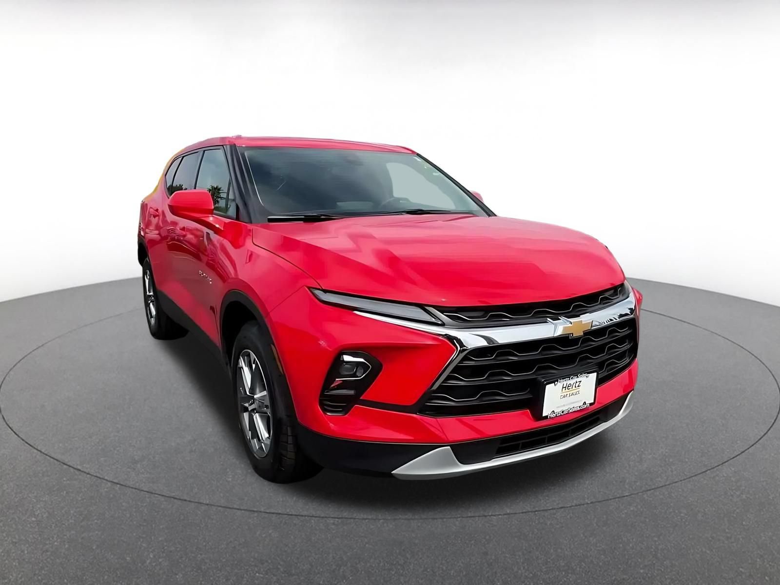 Thumbnail: 2026 Chevrolet Blazer - 3