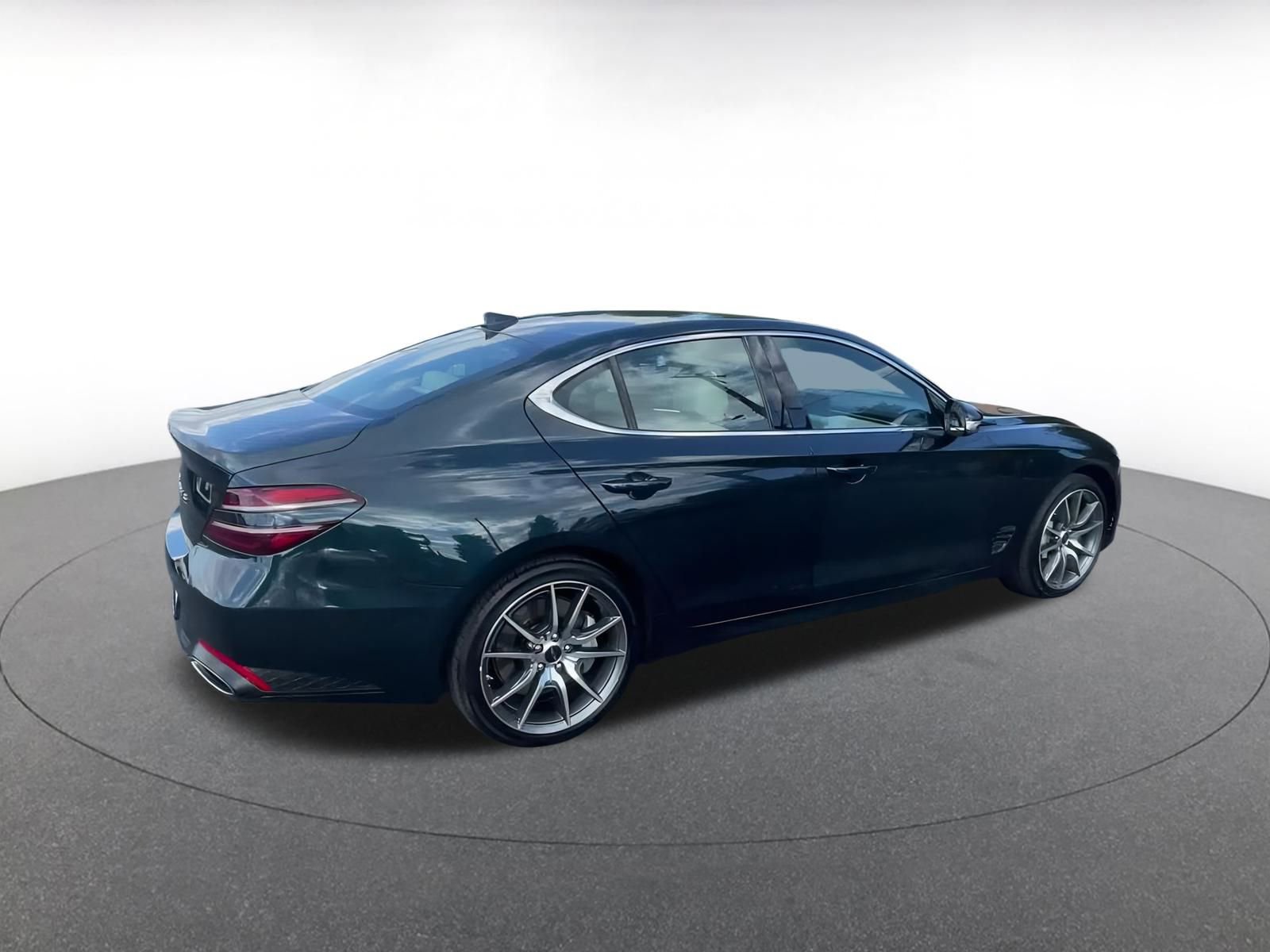 Thumbnail: 2025 Genesis G70 - 15