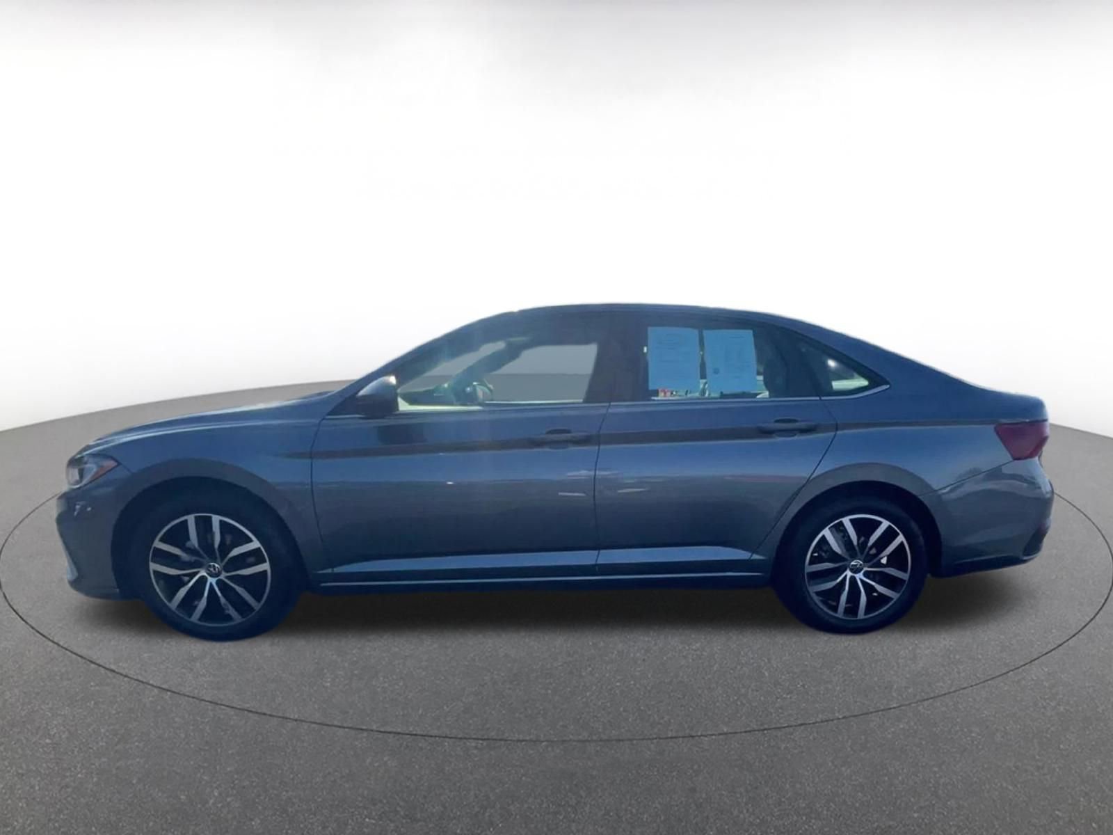 Thumbnail: 2025 Volkswagen Jetta - 9