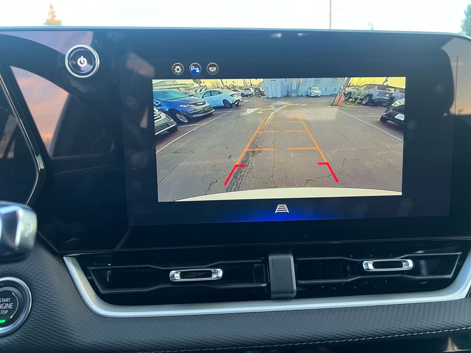 Thumbnail: 2025 Chevrolet Equinox - 17