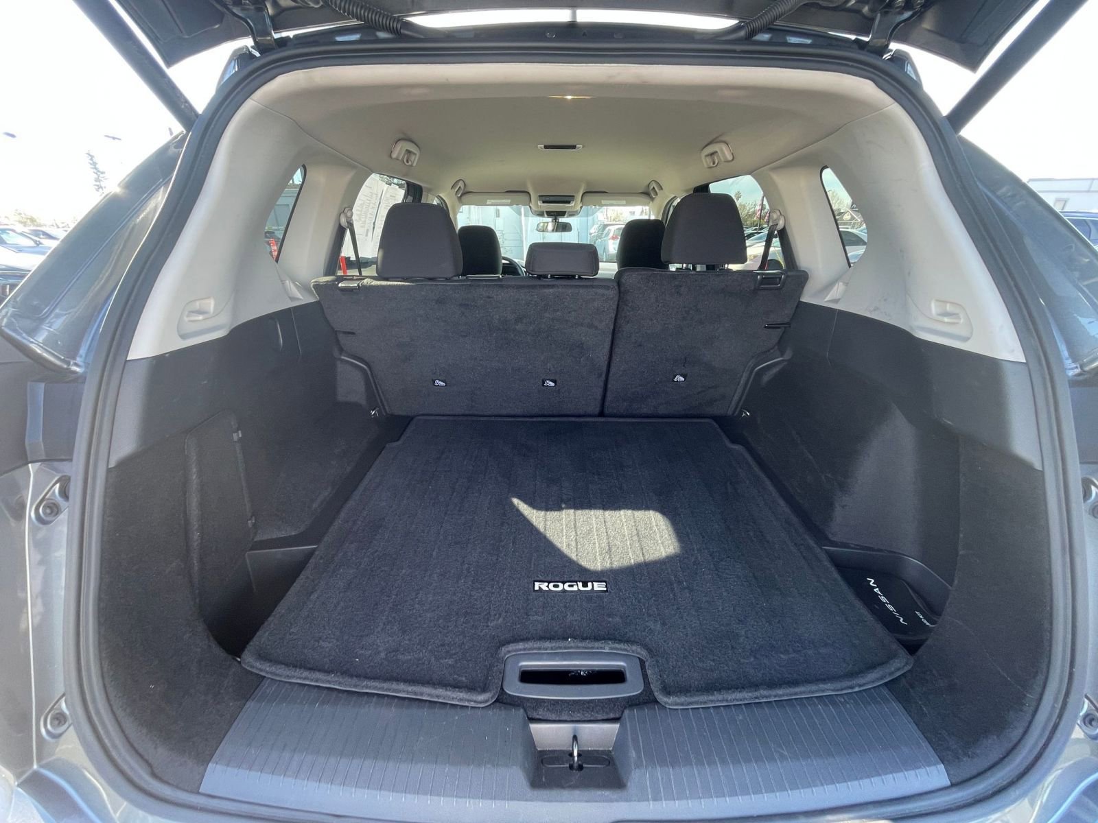 Thumbnail: 2025 Nissan Rogue - 27