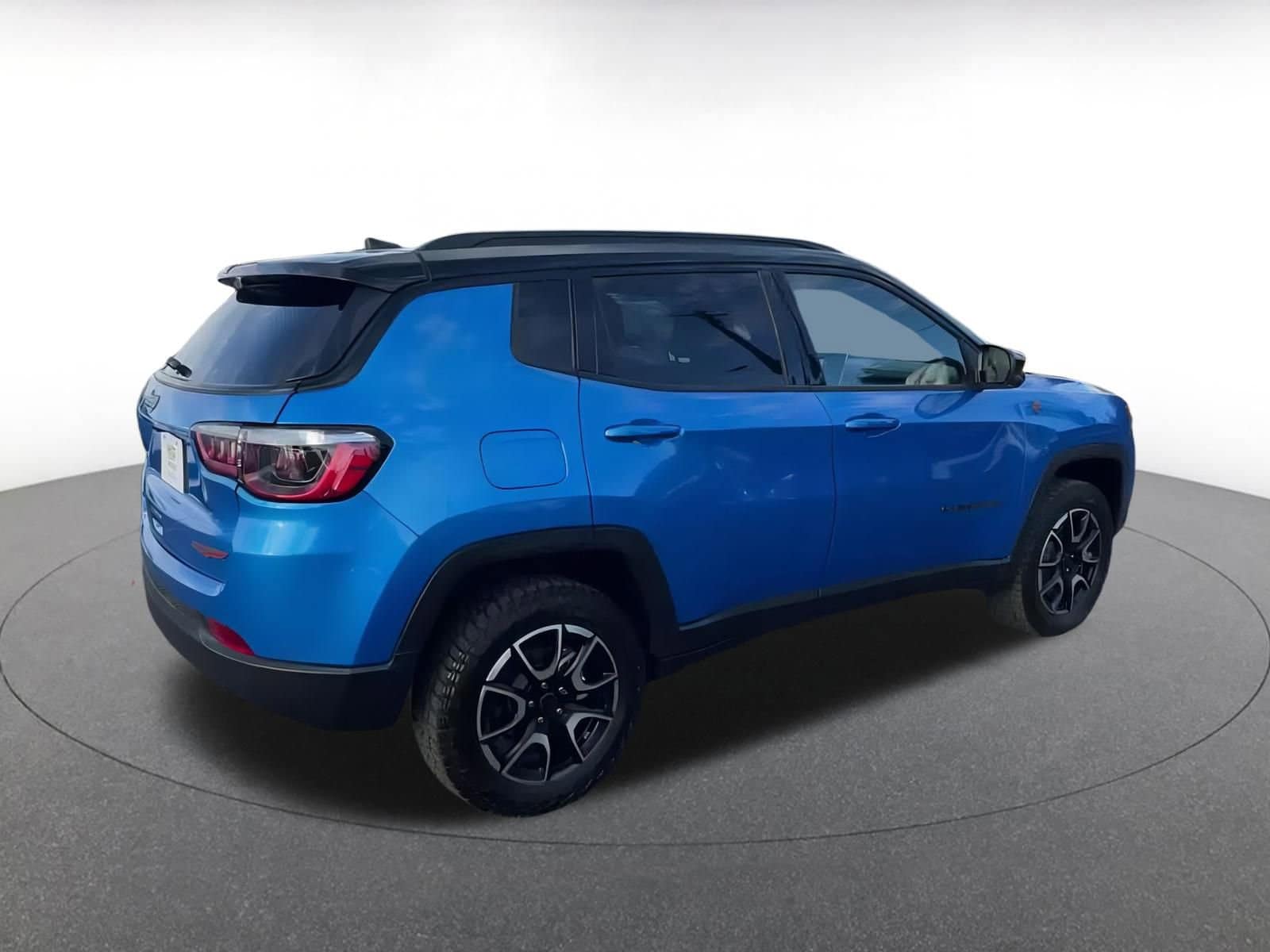 Thumbnail: 2025 Jeep Compass - 15