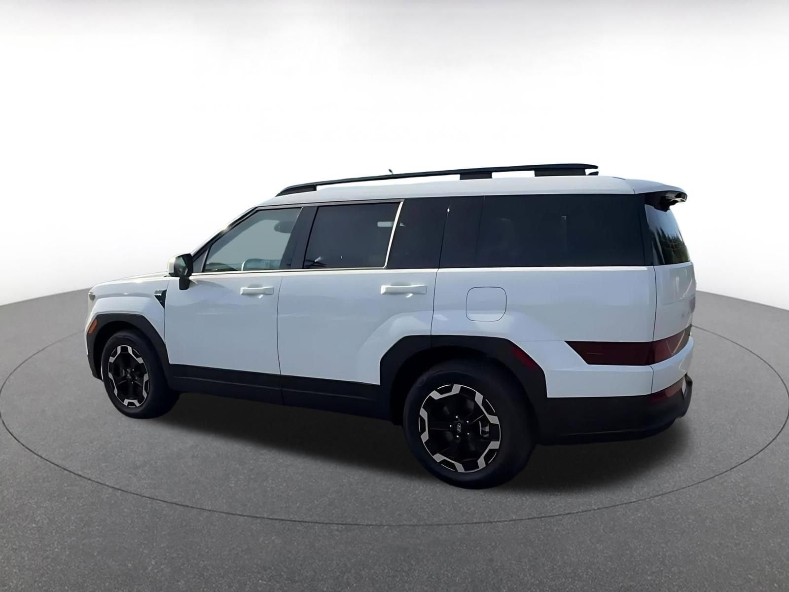 Thumbnail: 2025 Hyundai Santa Fe - 10