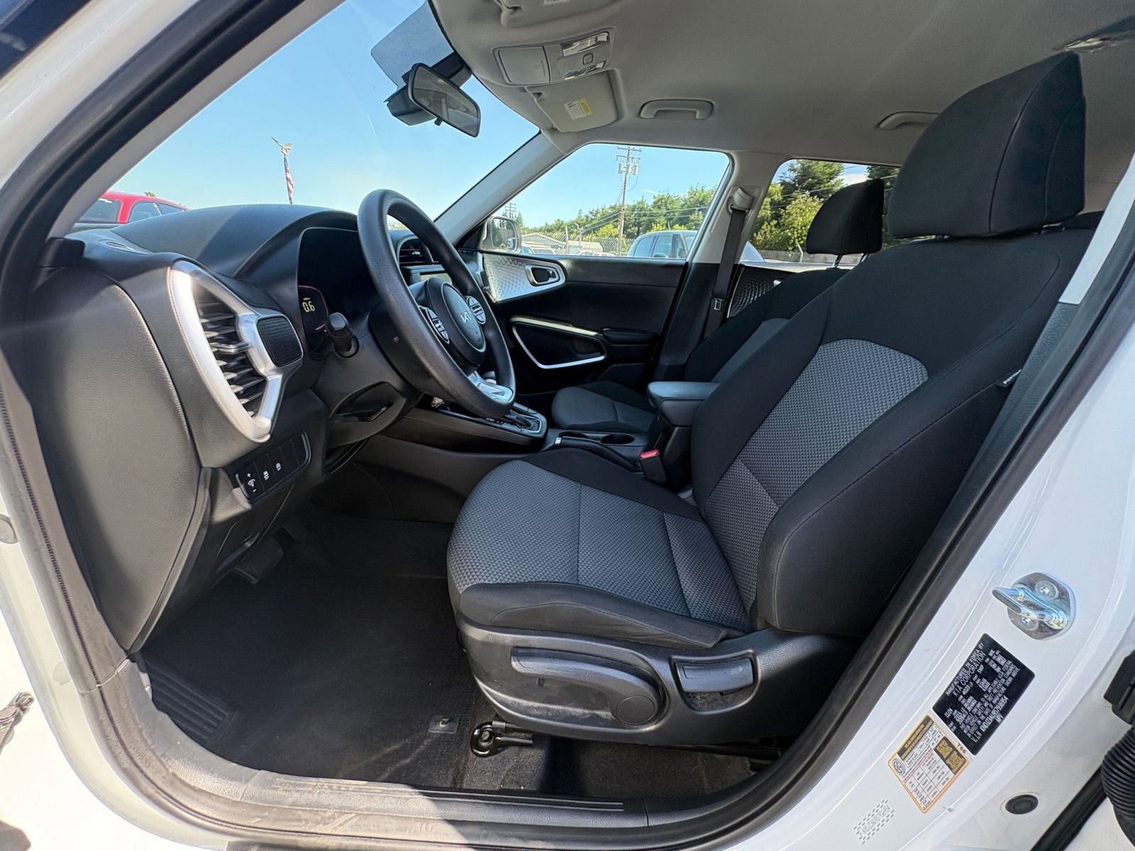 Thumbnail: 2025 Kia Soul - 24