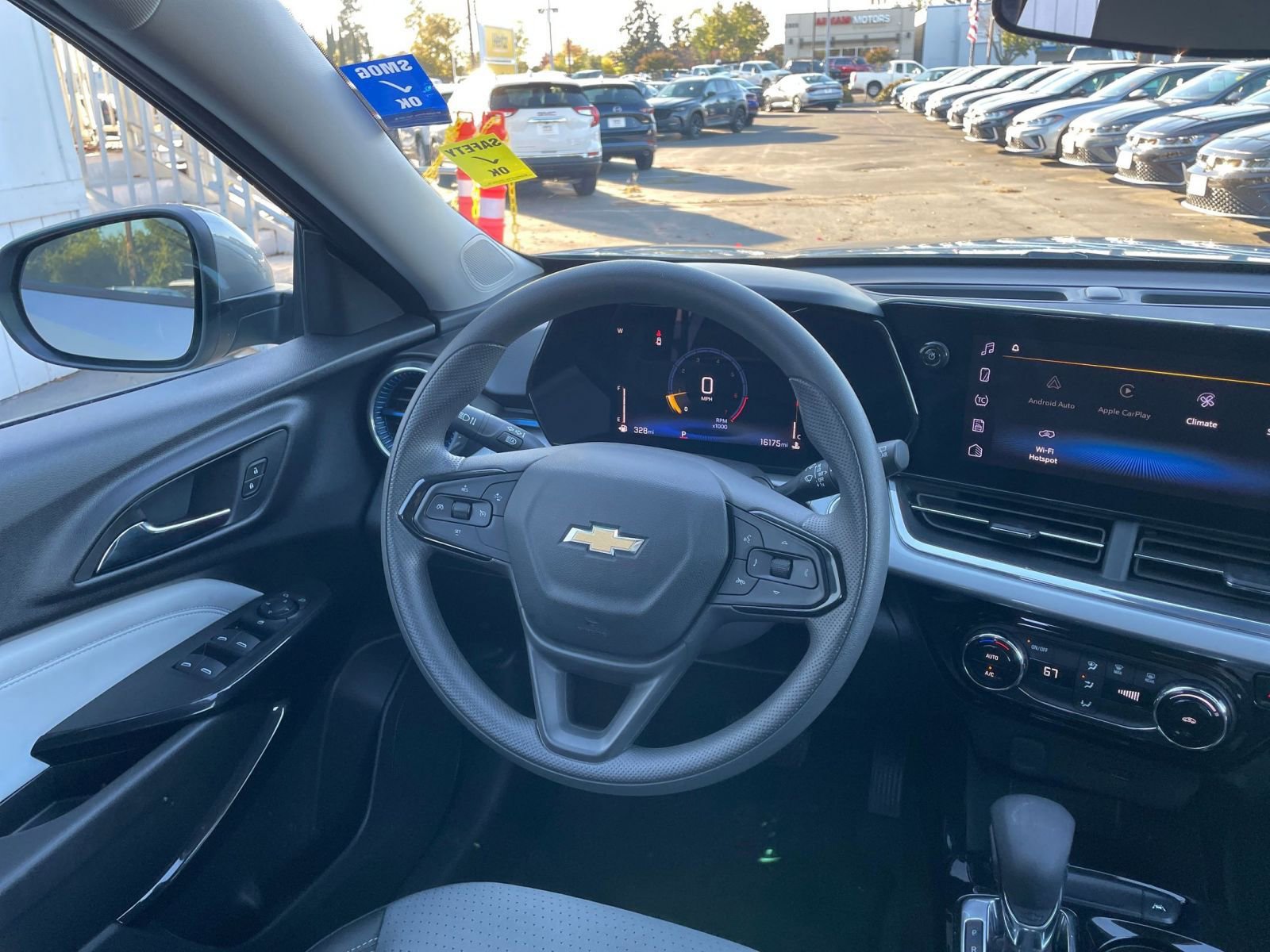 Thumbnail: 2025 Chevrolet Trax - 33