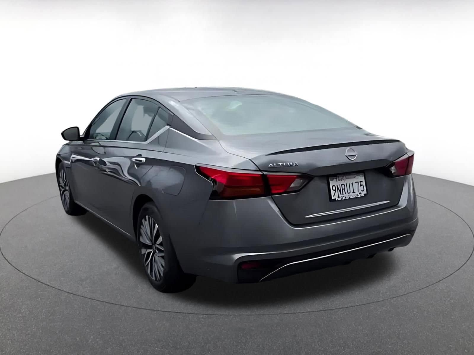 Thumbnail: 2025 Nissan Altima - 11