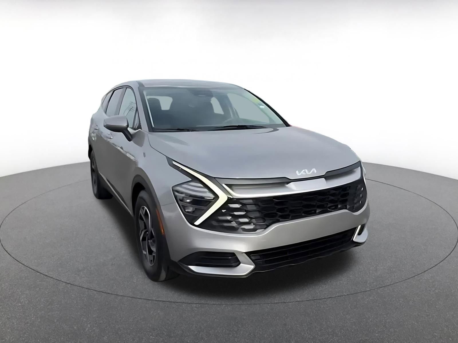 Thumbnail: 2025 Kia Sportage - 3