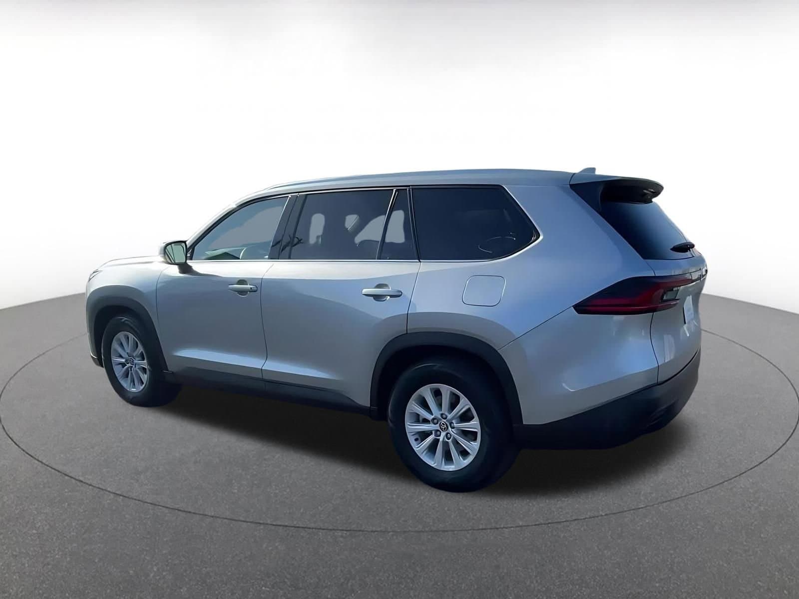 Thumbnail: 2025 Toyota Grand Highlander - 10