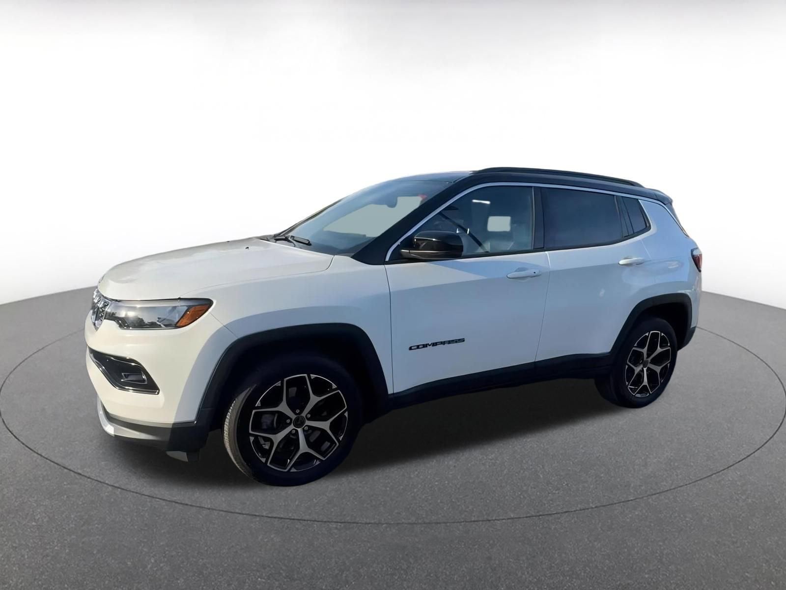 Thumbnail: 2025 Jeep Compass - 8