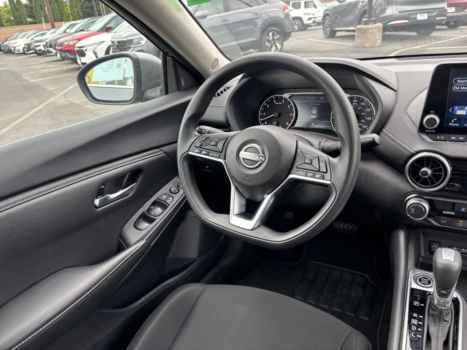 Thumbnail: 2025 Nissan Sentra - 32