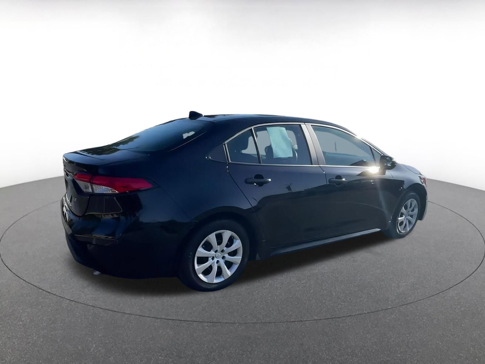 Thumbnail: 2024 Toyota Corolla - 15