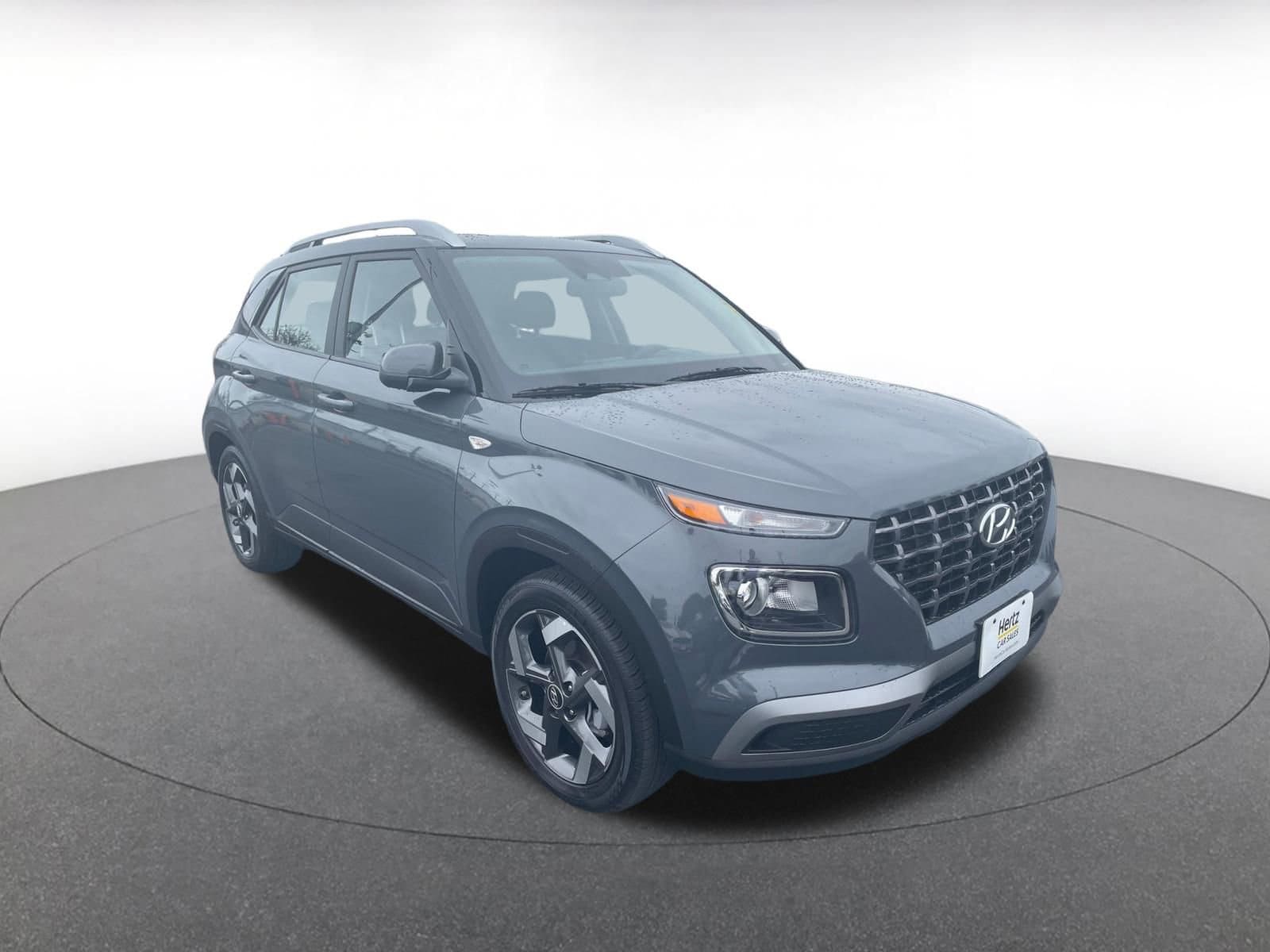 Thumbnail: 2025 Hyundai Venue - 1