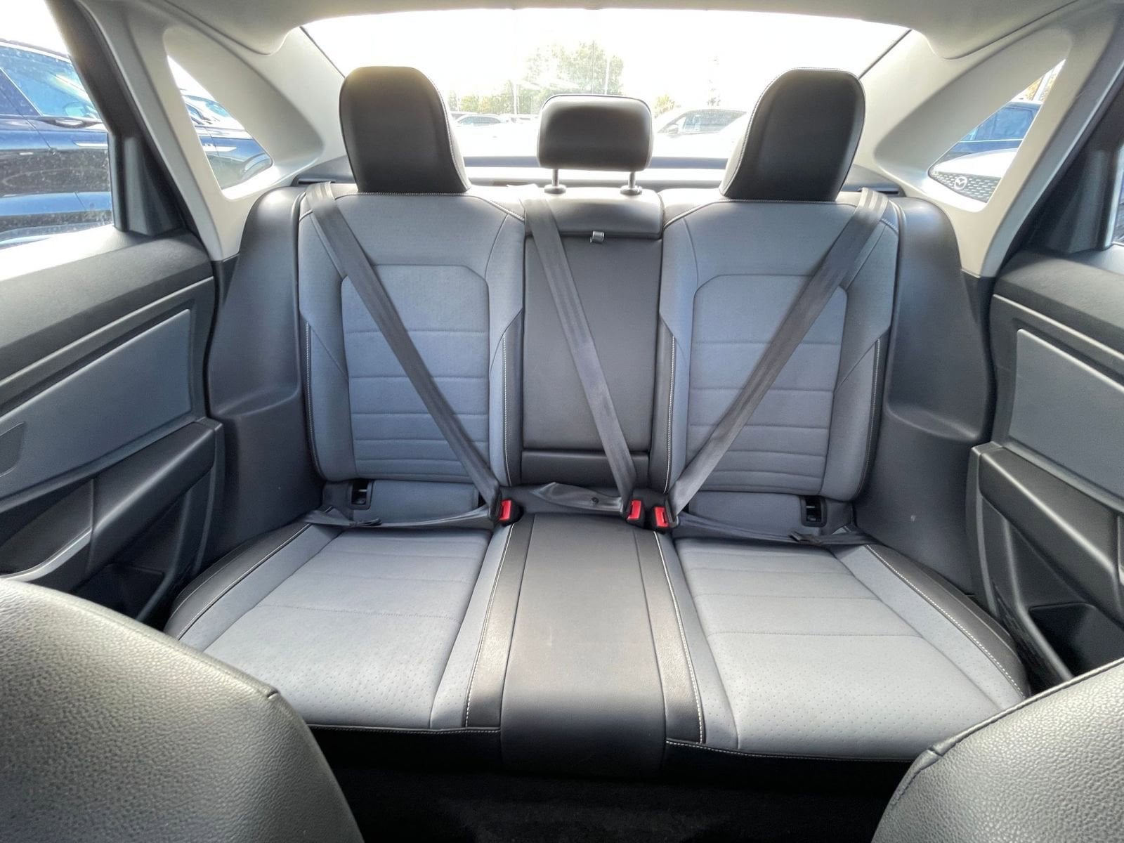 Thumbnail: 2025 Volkswagen Jetta - 32