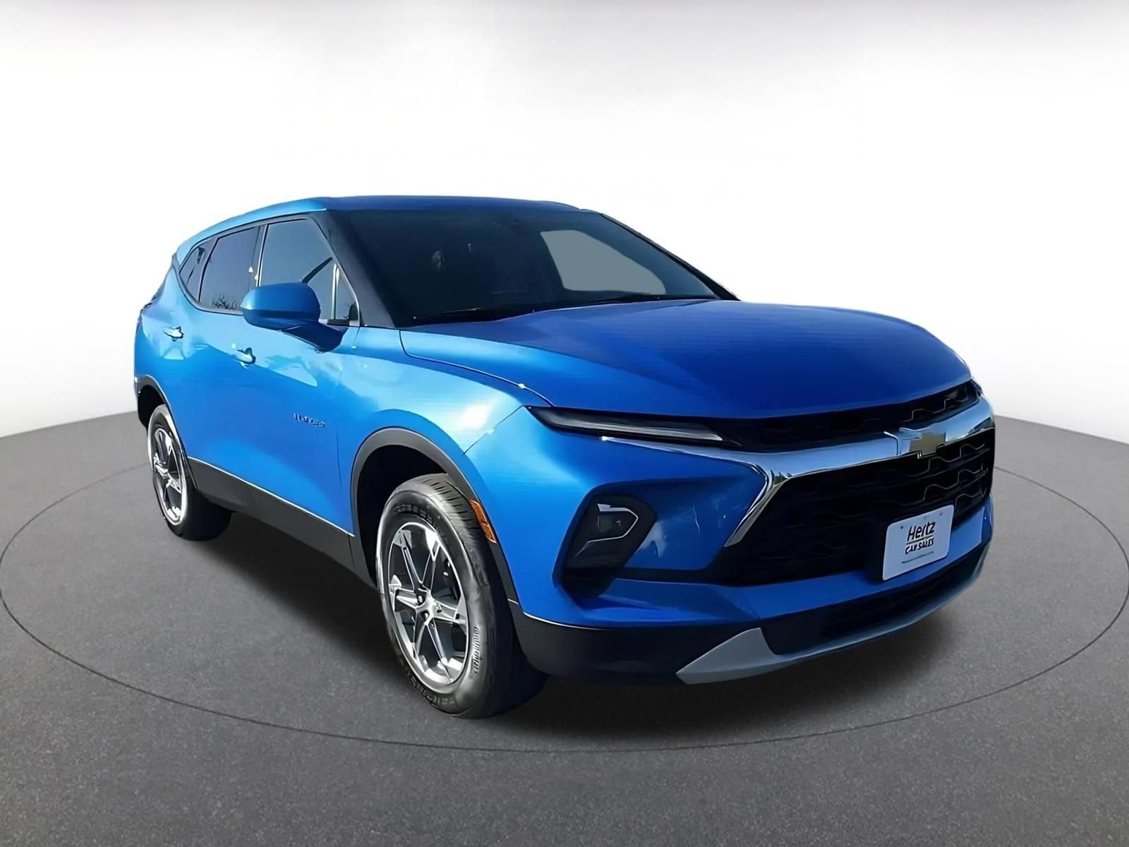 Thumbnail: 2025 Chevrolet Blazer - 3