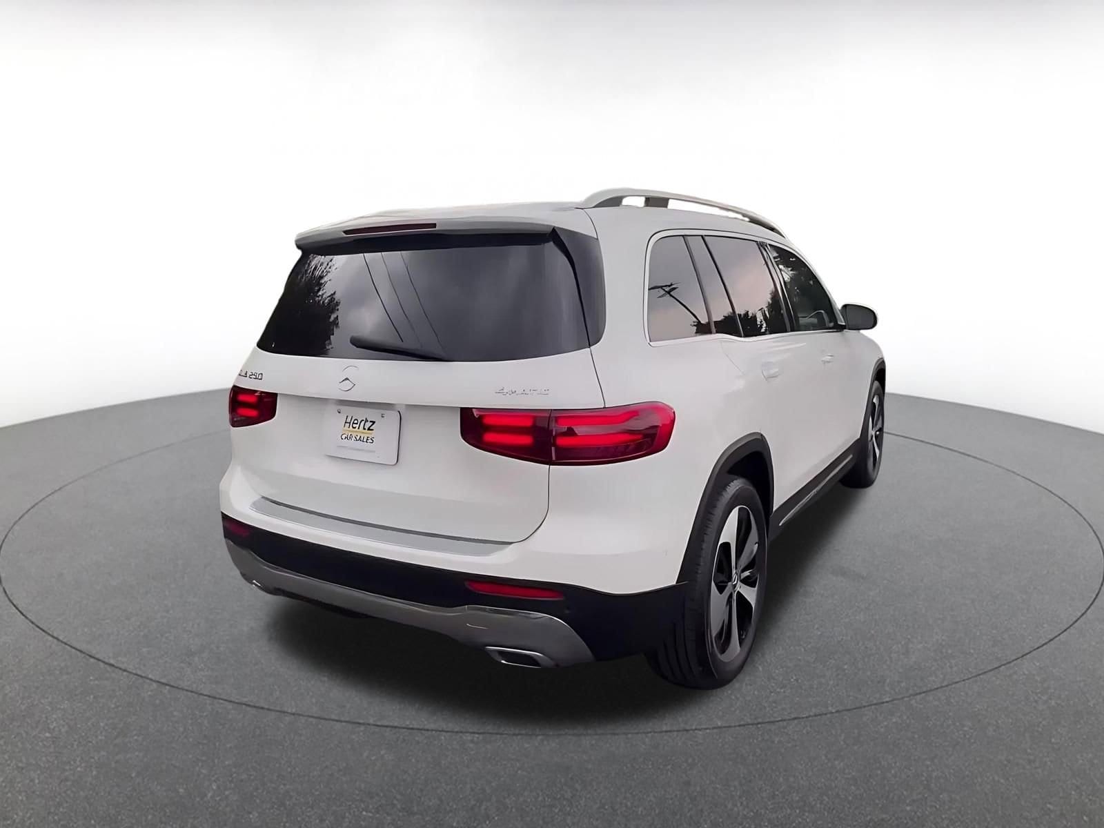 Thumbnail: 2025 Mercedes-Benz GLB - 14