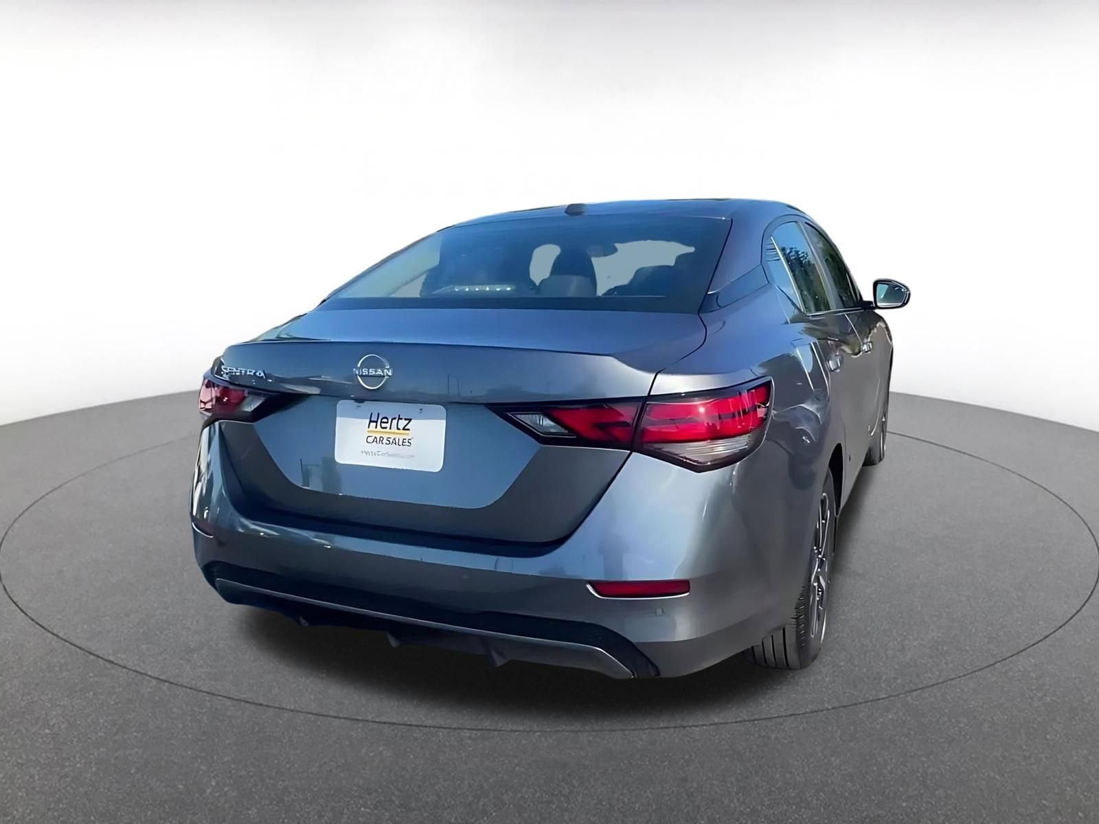 Thumbnail: 2025 Nissan Sentra - 14